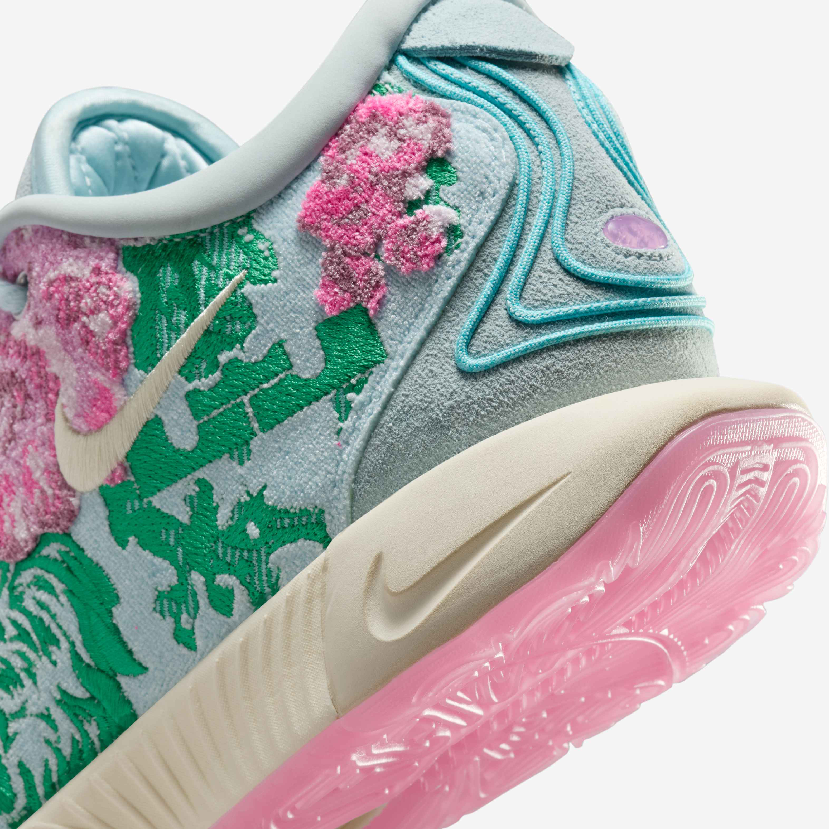 LeBron XXI Premium image number 7