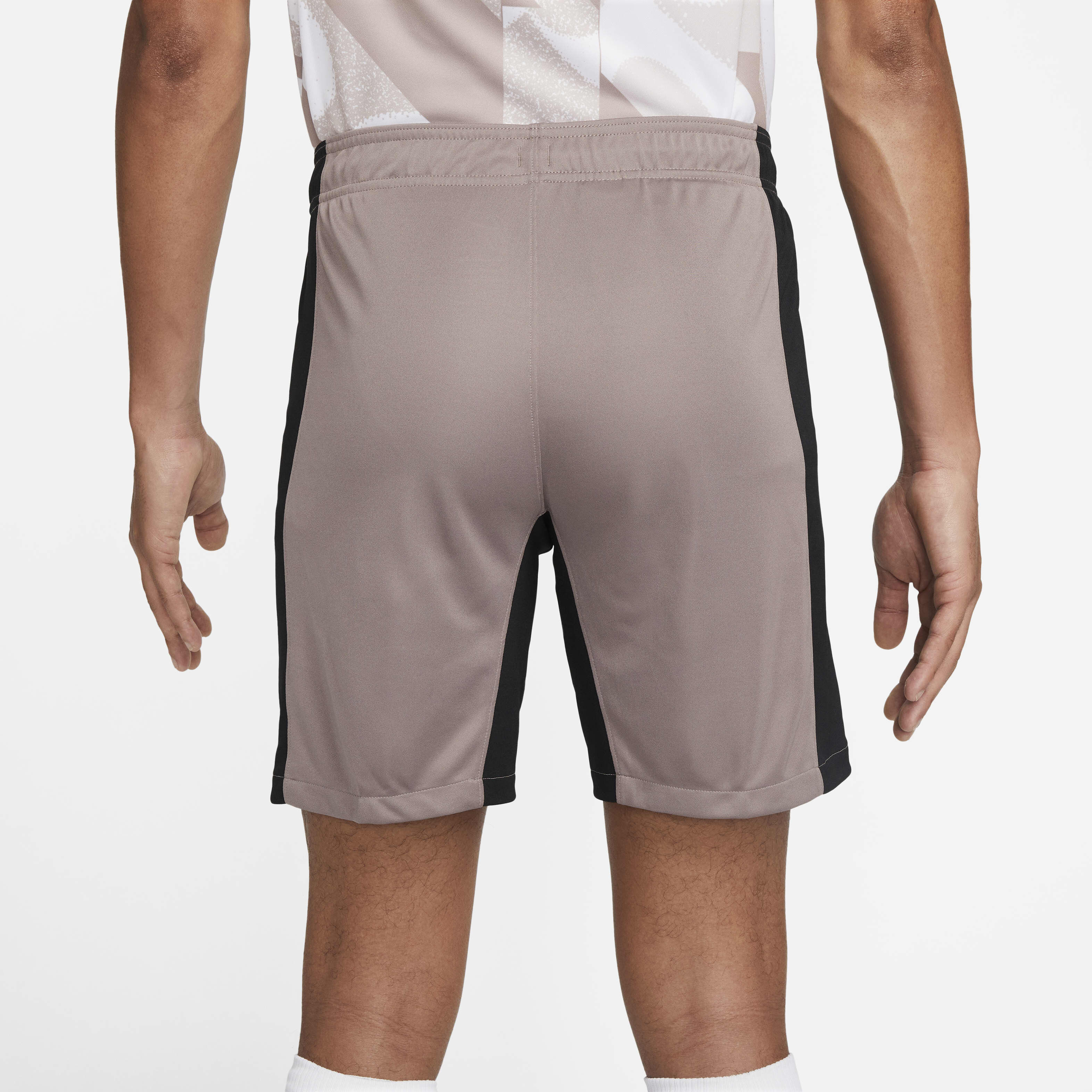 توتنهام هوتسبير 2023/24 ستيديوم البديل image number 2