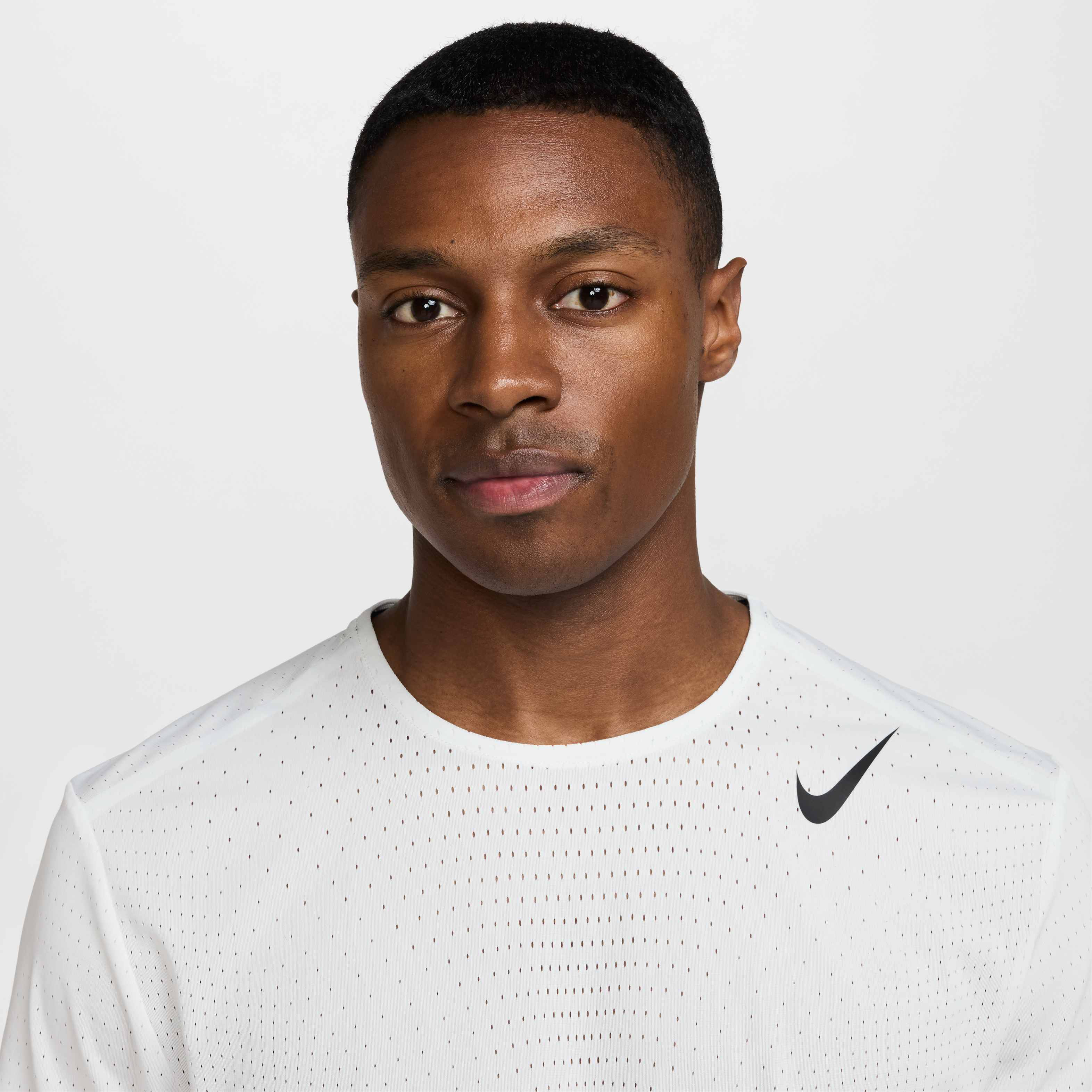 Nike AeroSwift image number 2