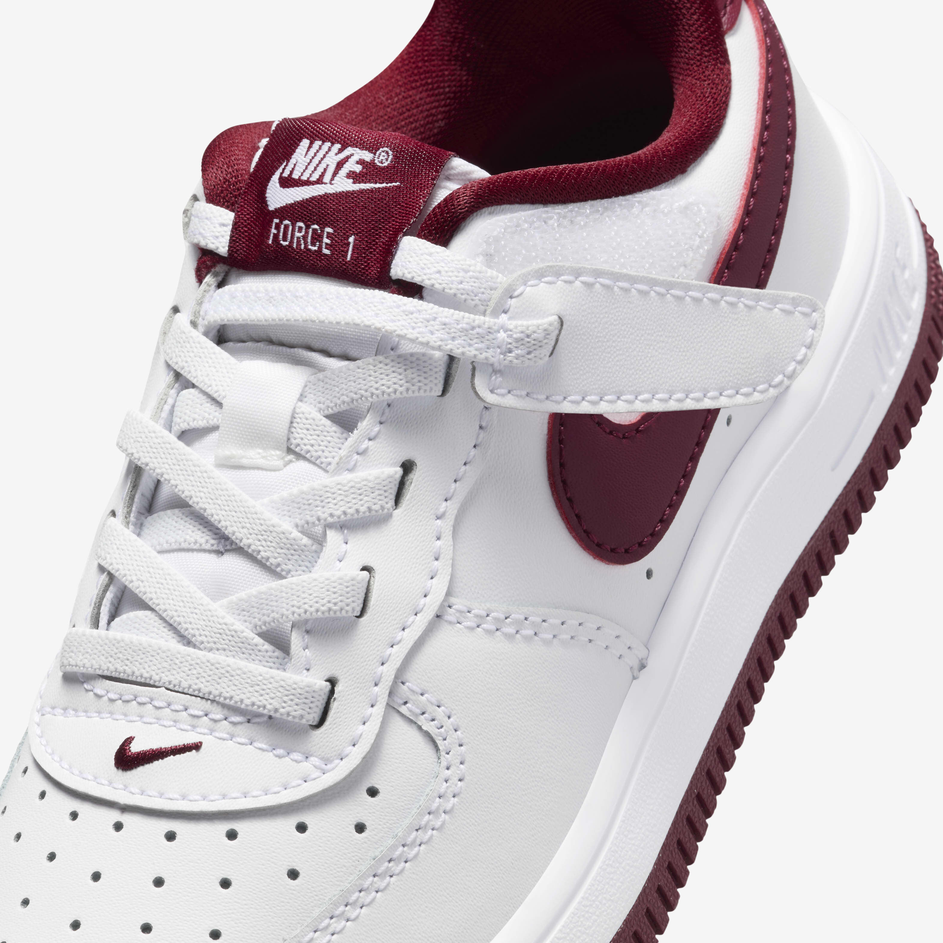 Nike Force 1 Low EasyOn image number 6