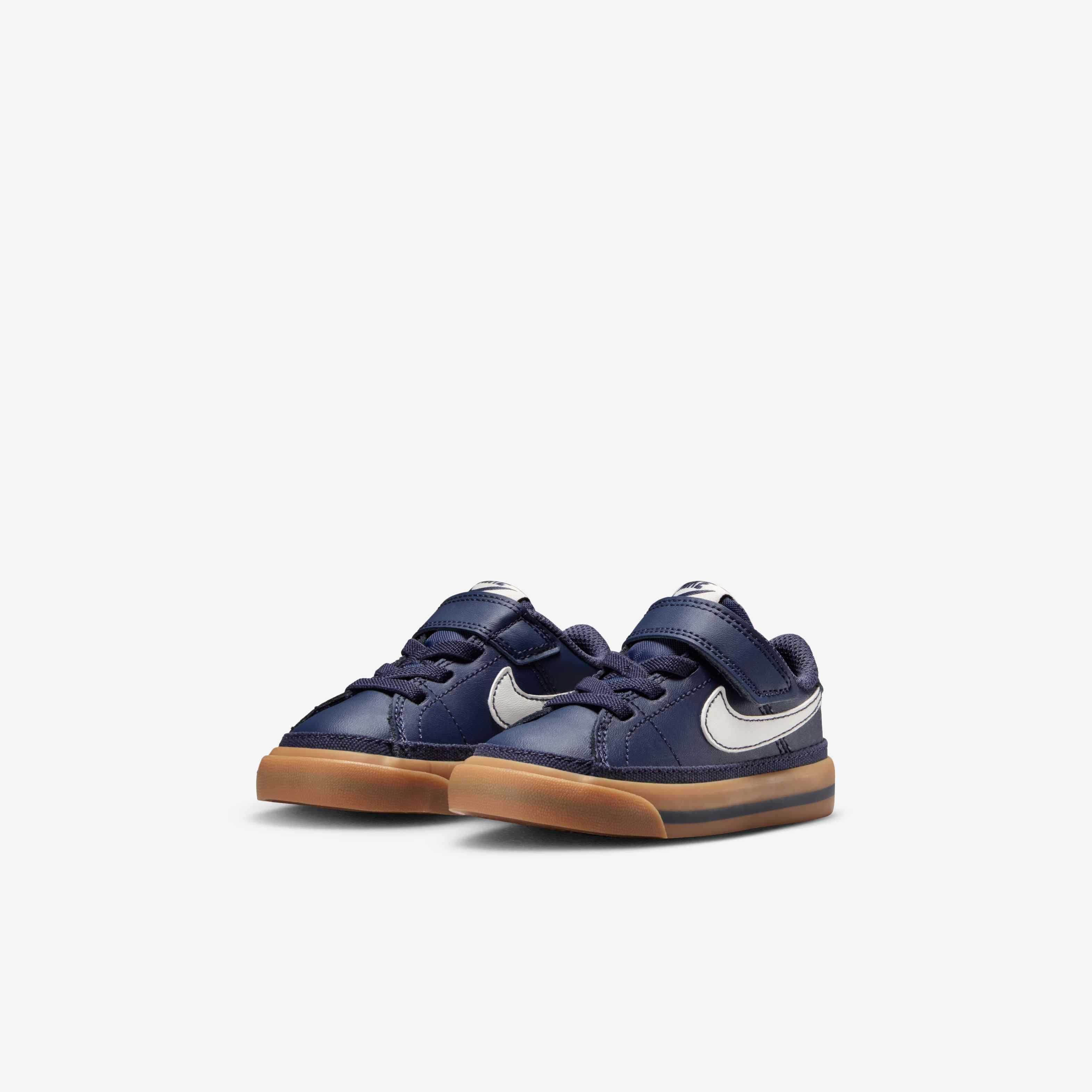 NikeCourt Legacy image number 4