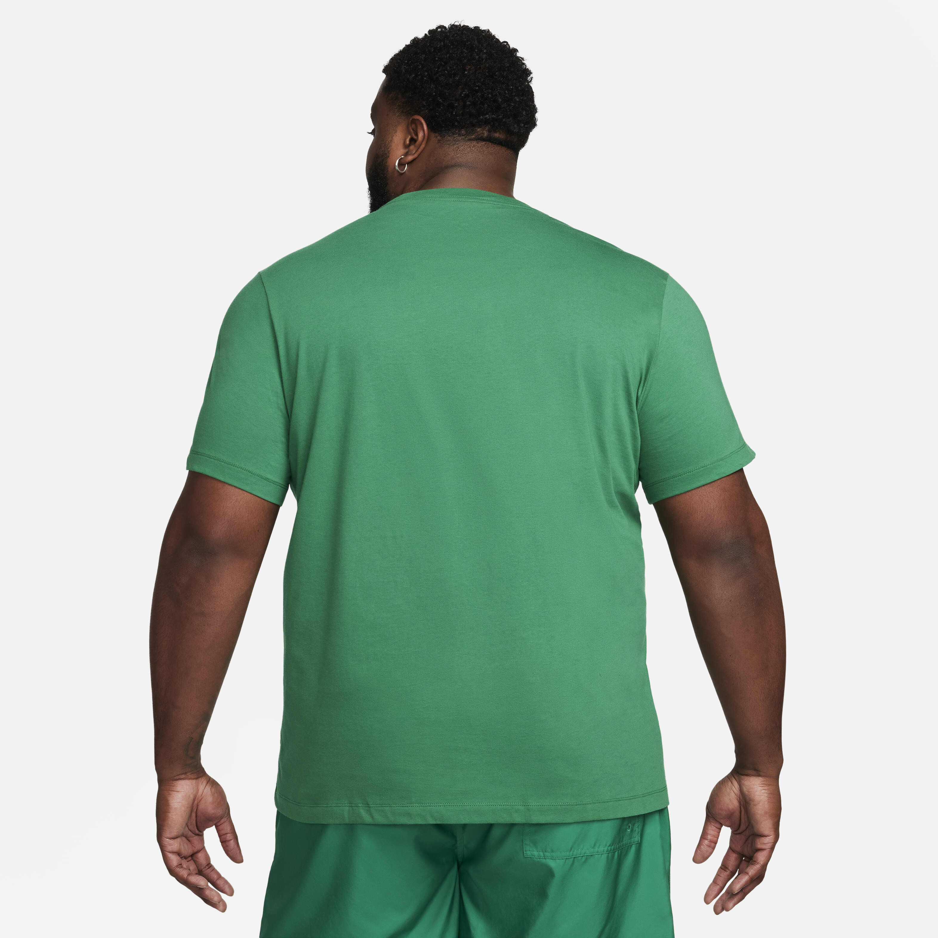 نايكي سبورتسوير كلوب image number 6