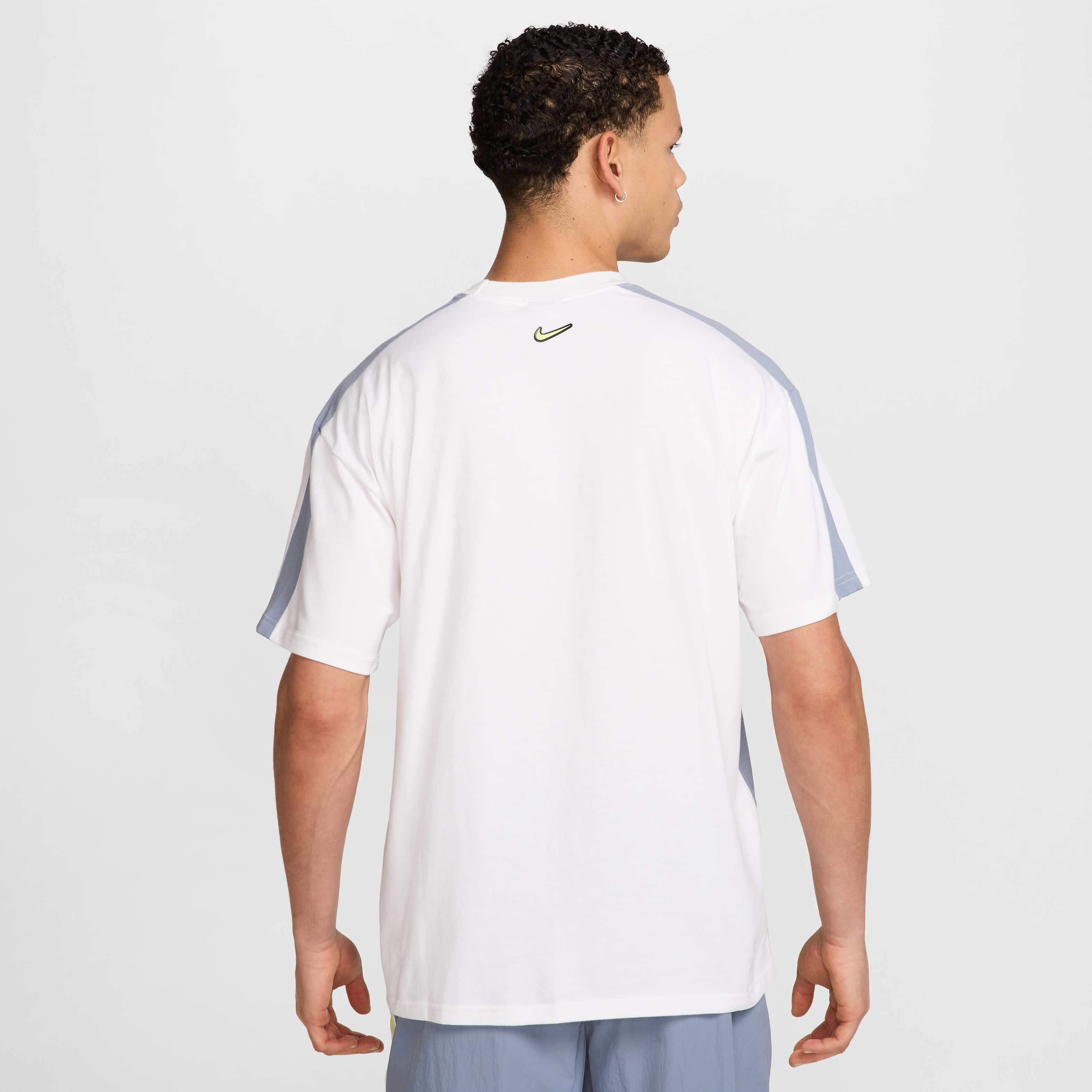 نايكي سبورتسوير image number 1