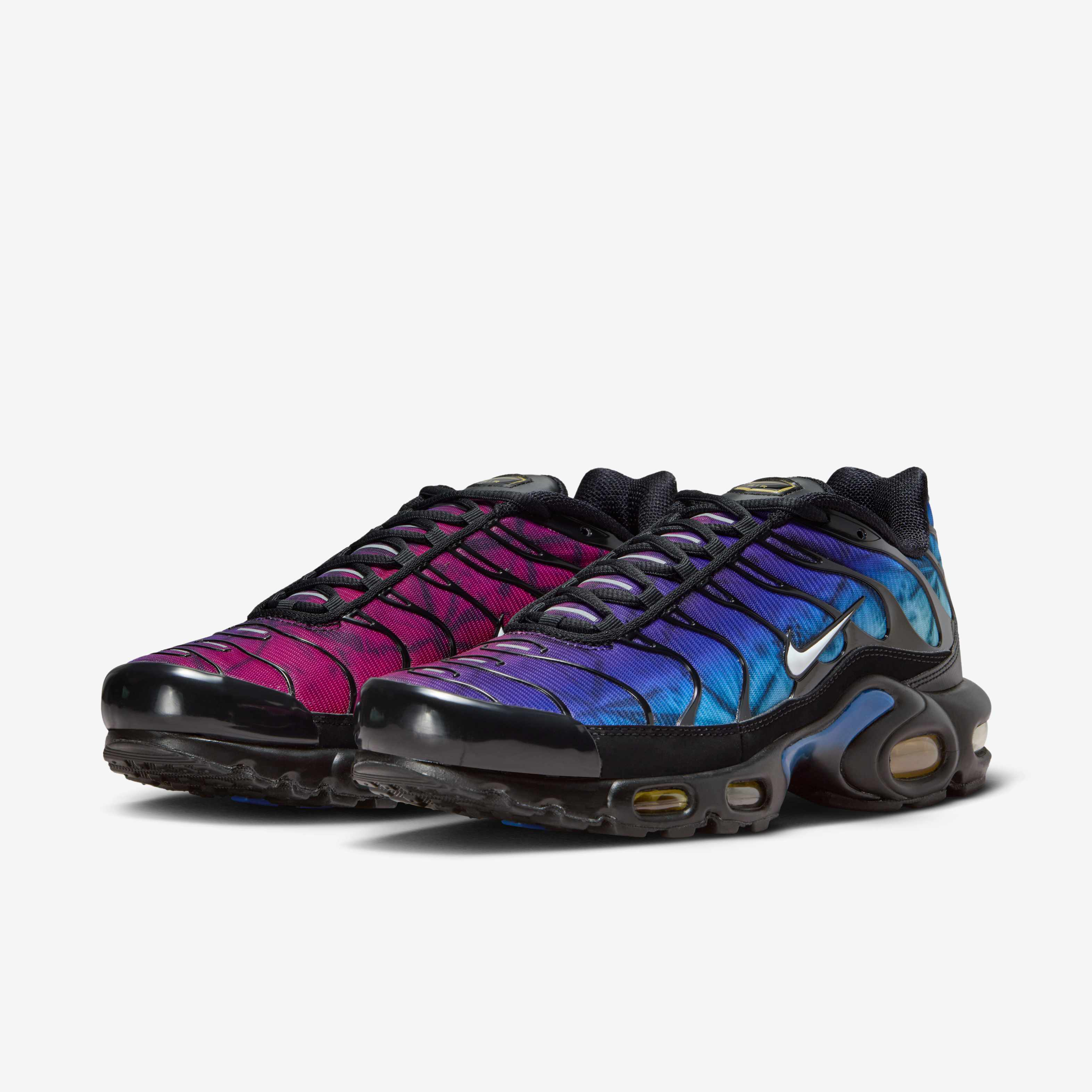 Nike Air Max Plus image number 4