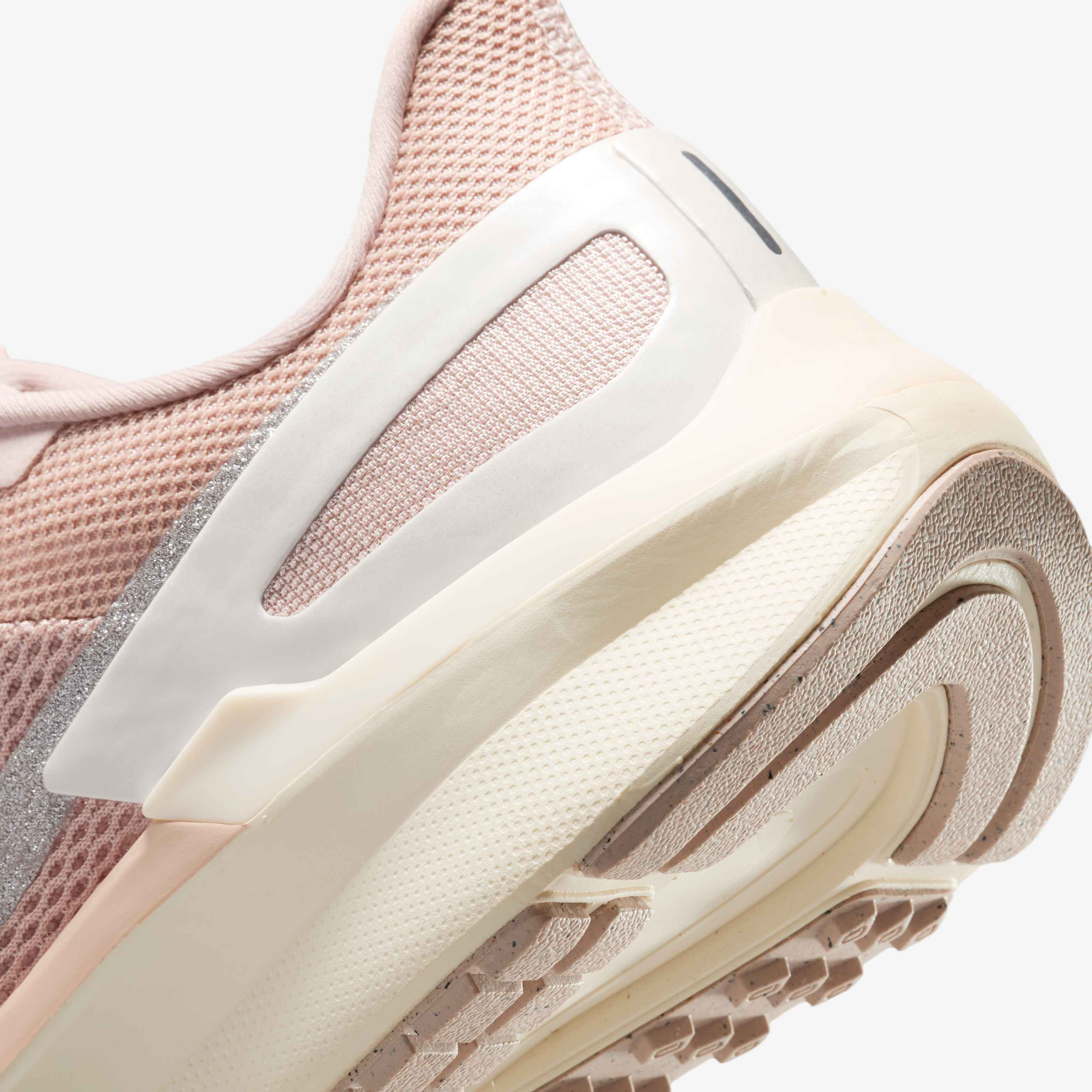 نايكي ستركتشرد 25 بريميوم image number 7