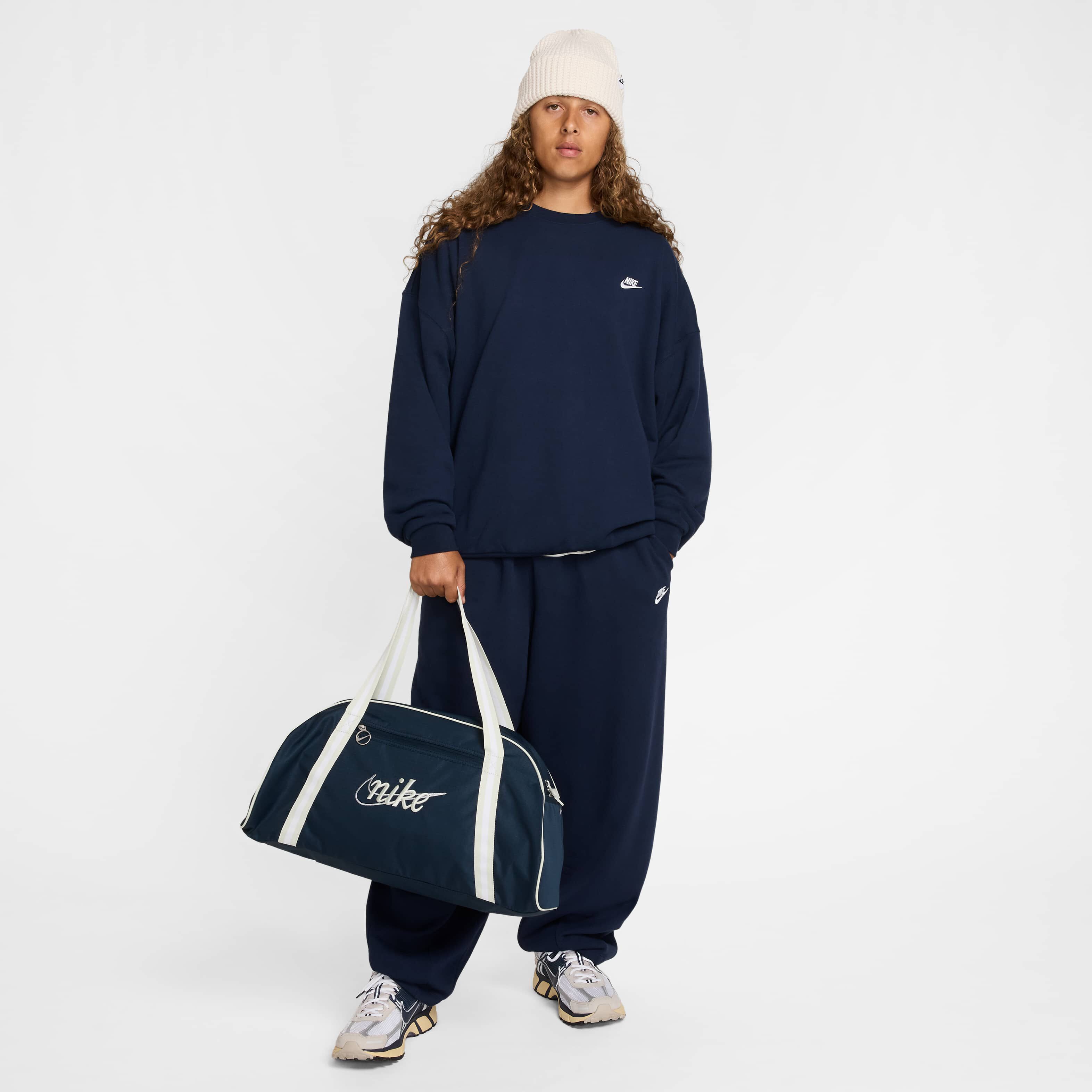 Nike Club Fleece image number 4