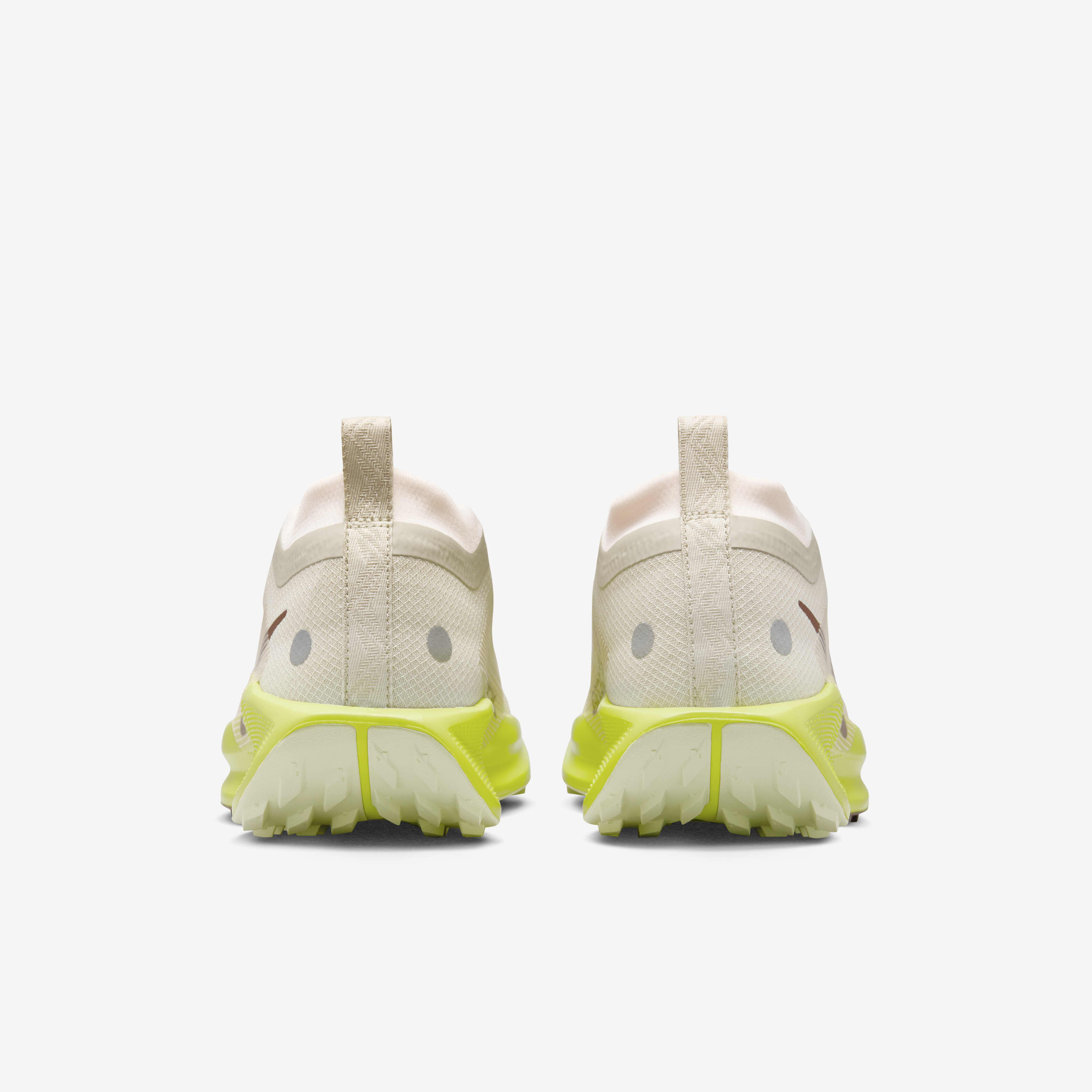 Nike free rn waterproof sales