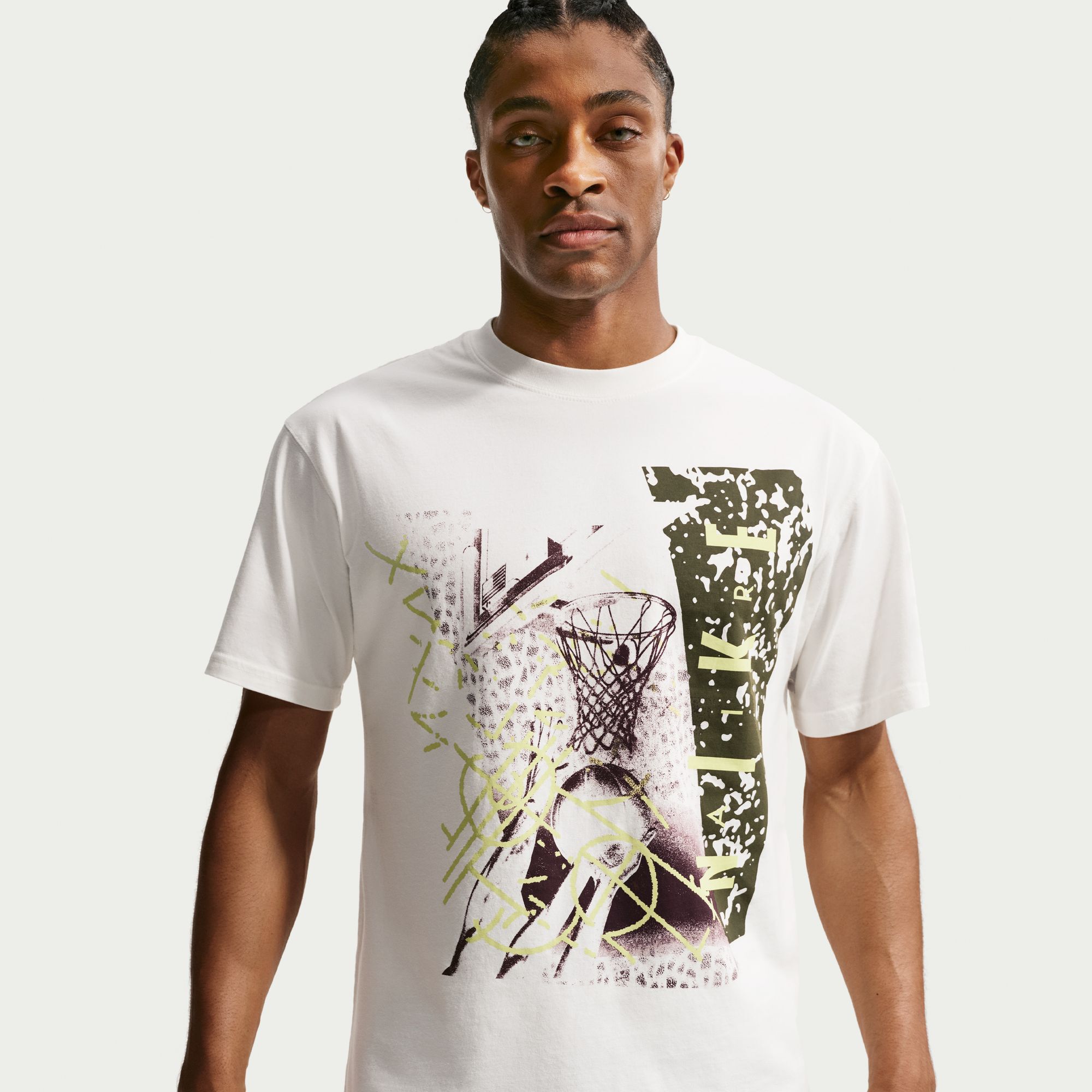 Nike image number 2