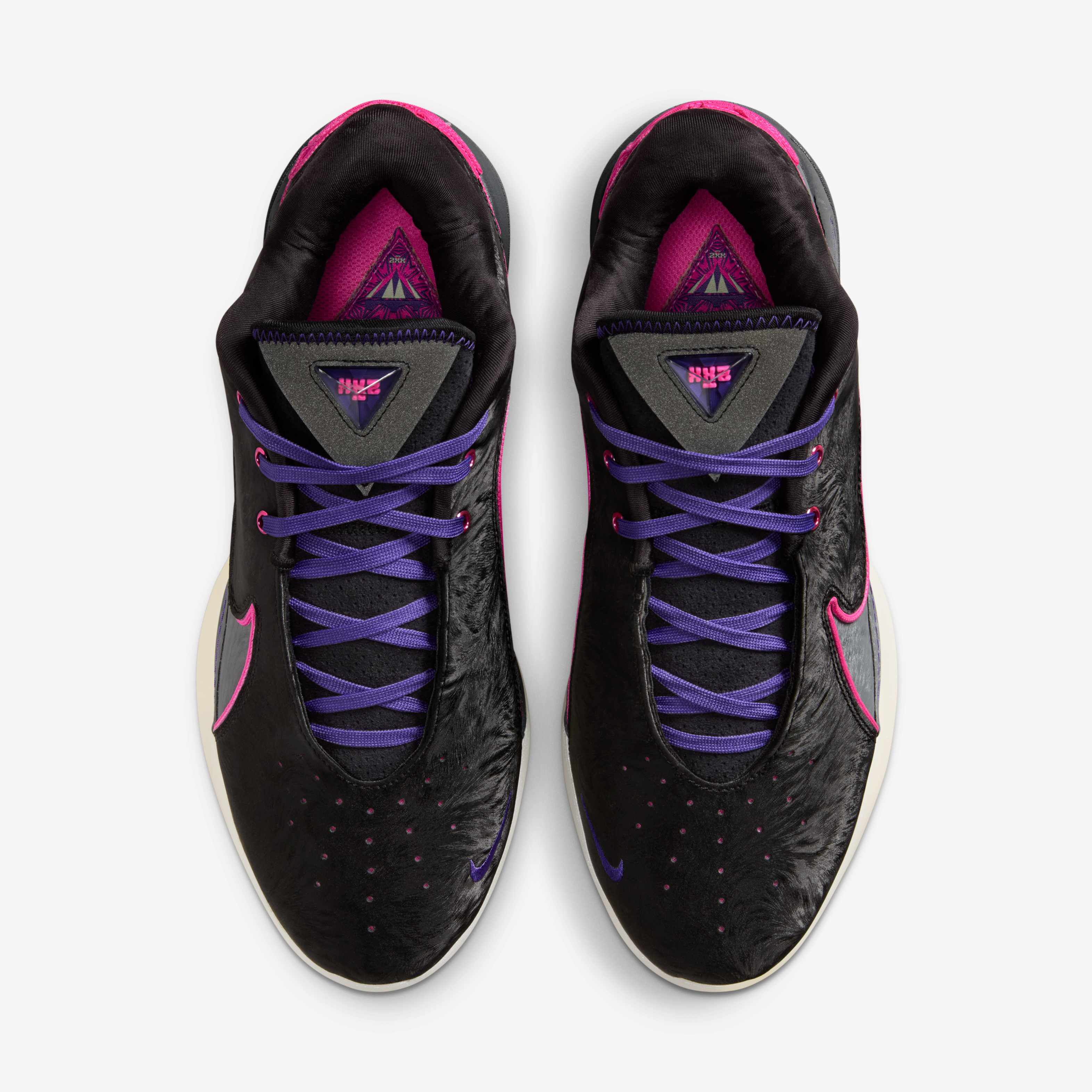 LeBron XXII image number 3