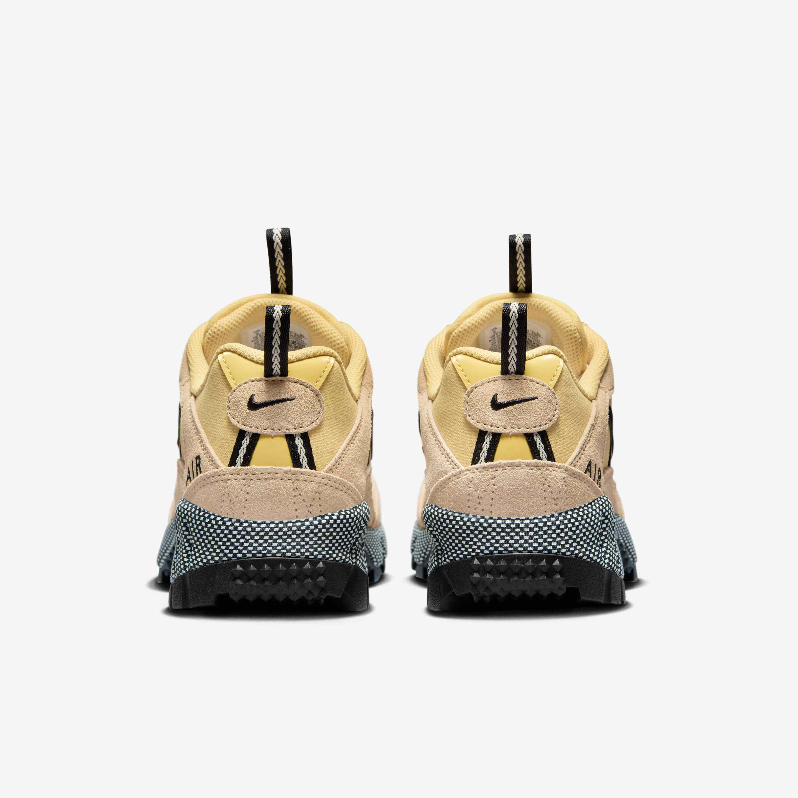 Nike Air Humara image number 5