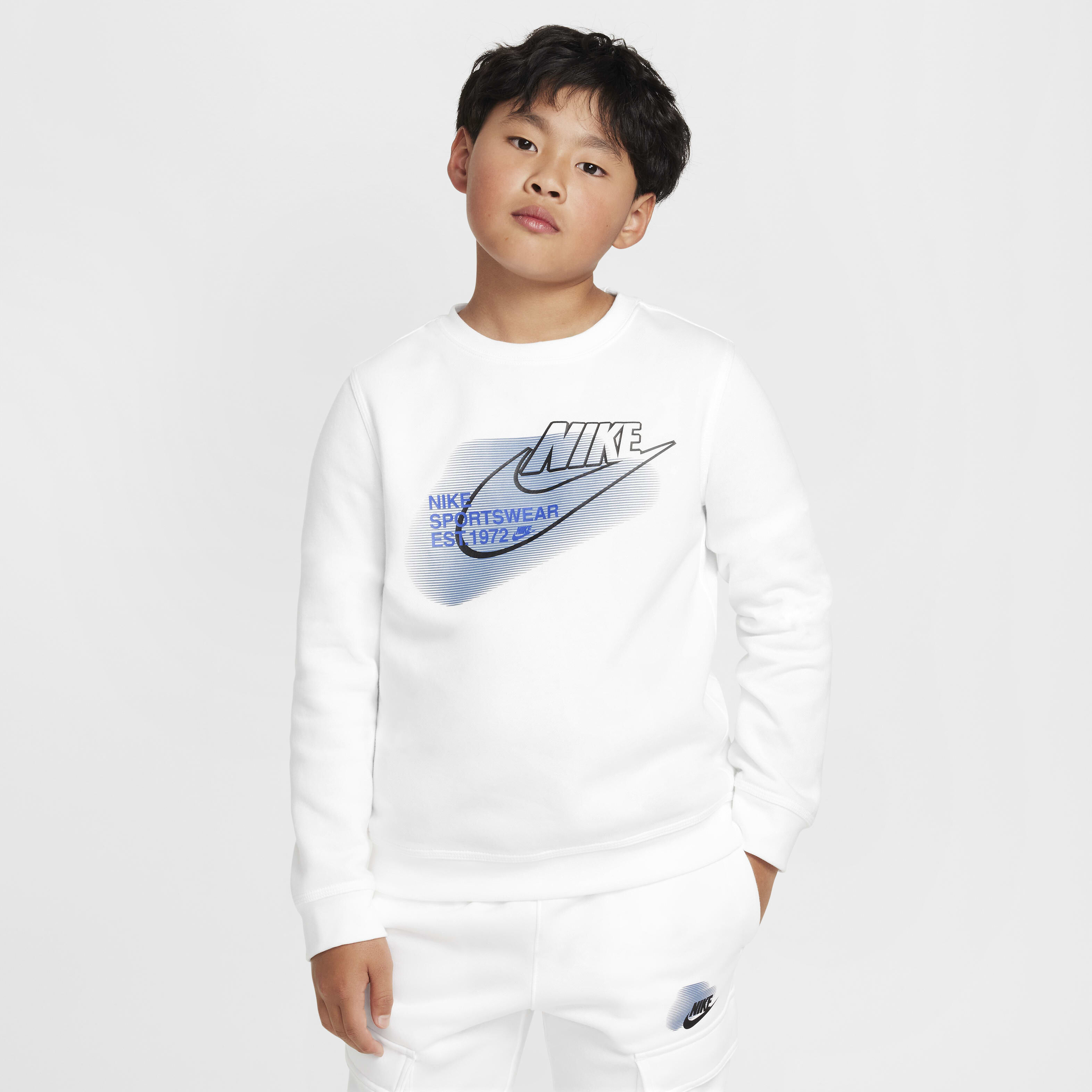 Boys nike crew sweatshirt outlet