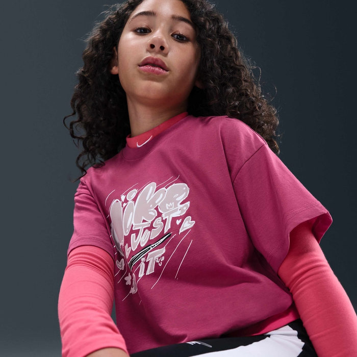 نايكي سبورتسوير image number 2 نايكي سبورتسوير image number 2