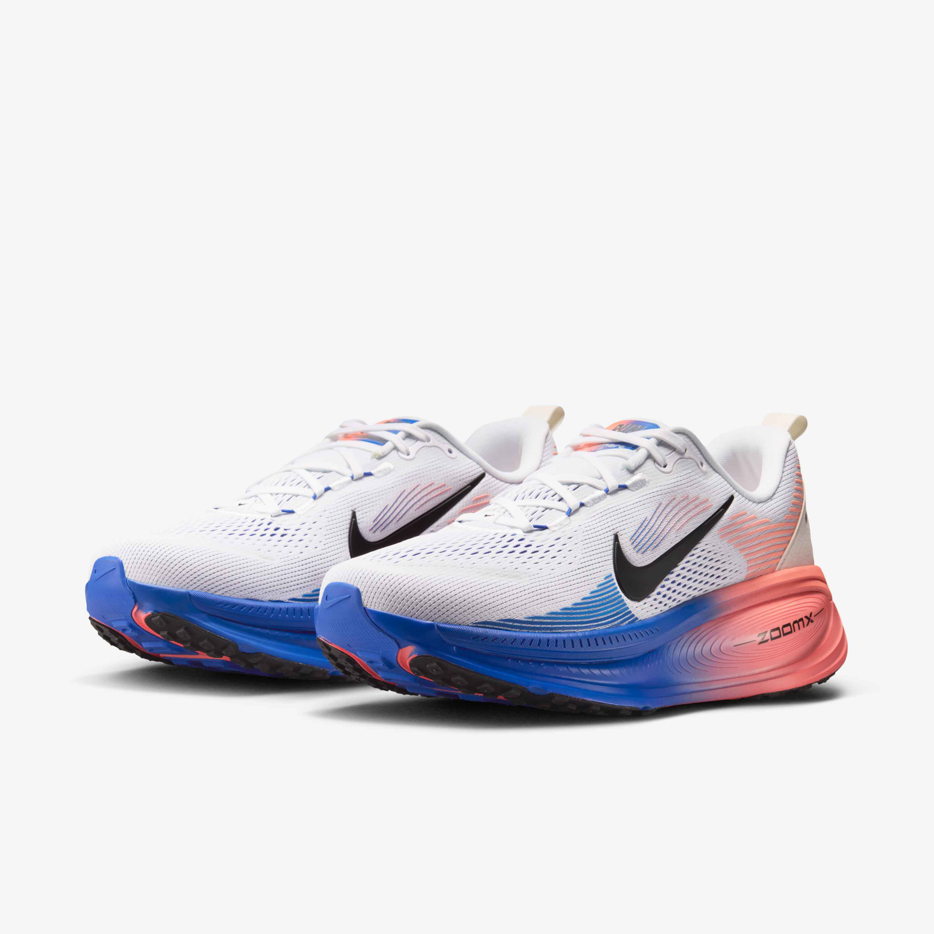 Nike Vomero 18 image number 4