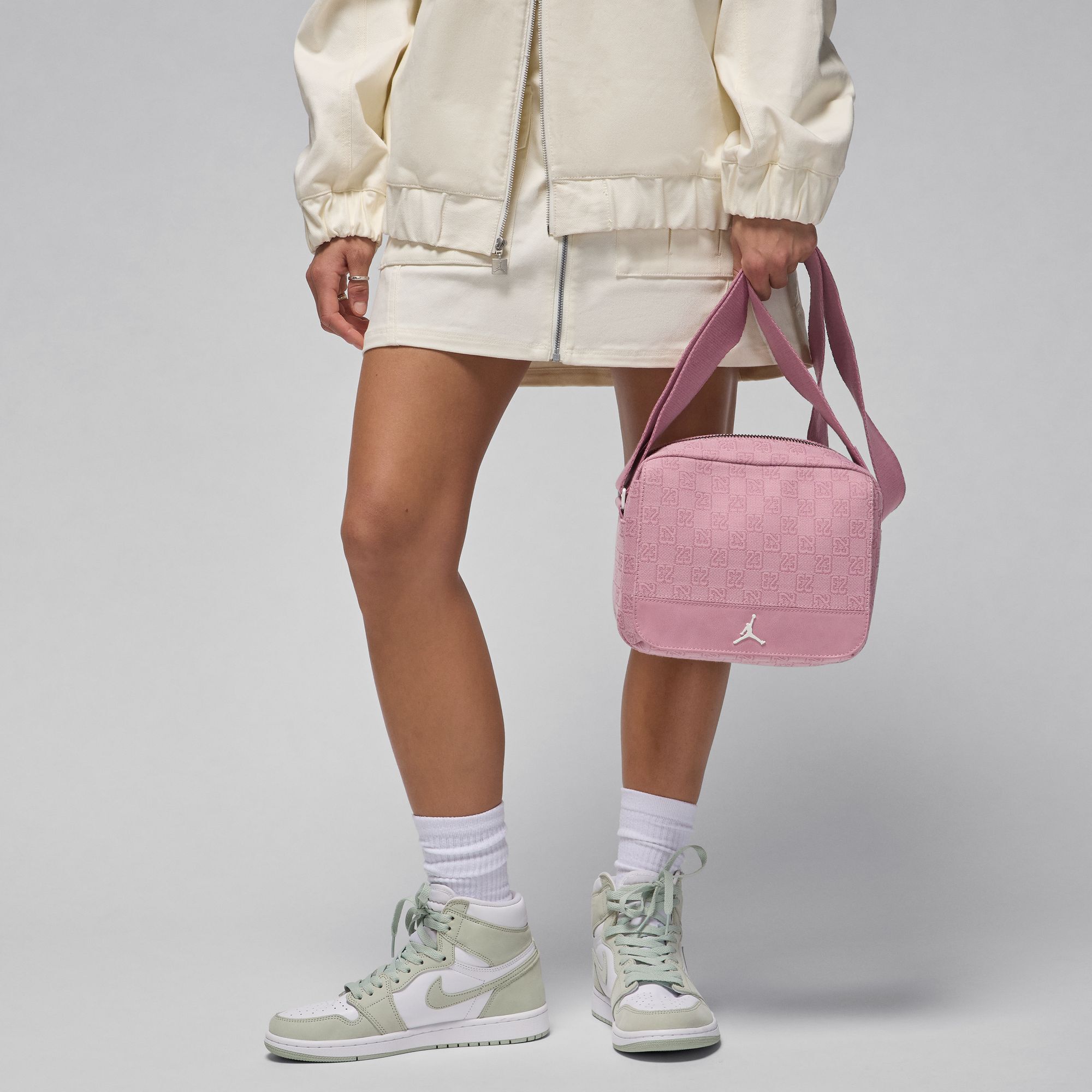 حقيبة كروس بودي جوردن مونوجرام image number 0