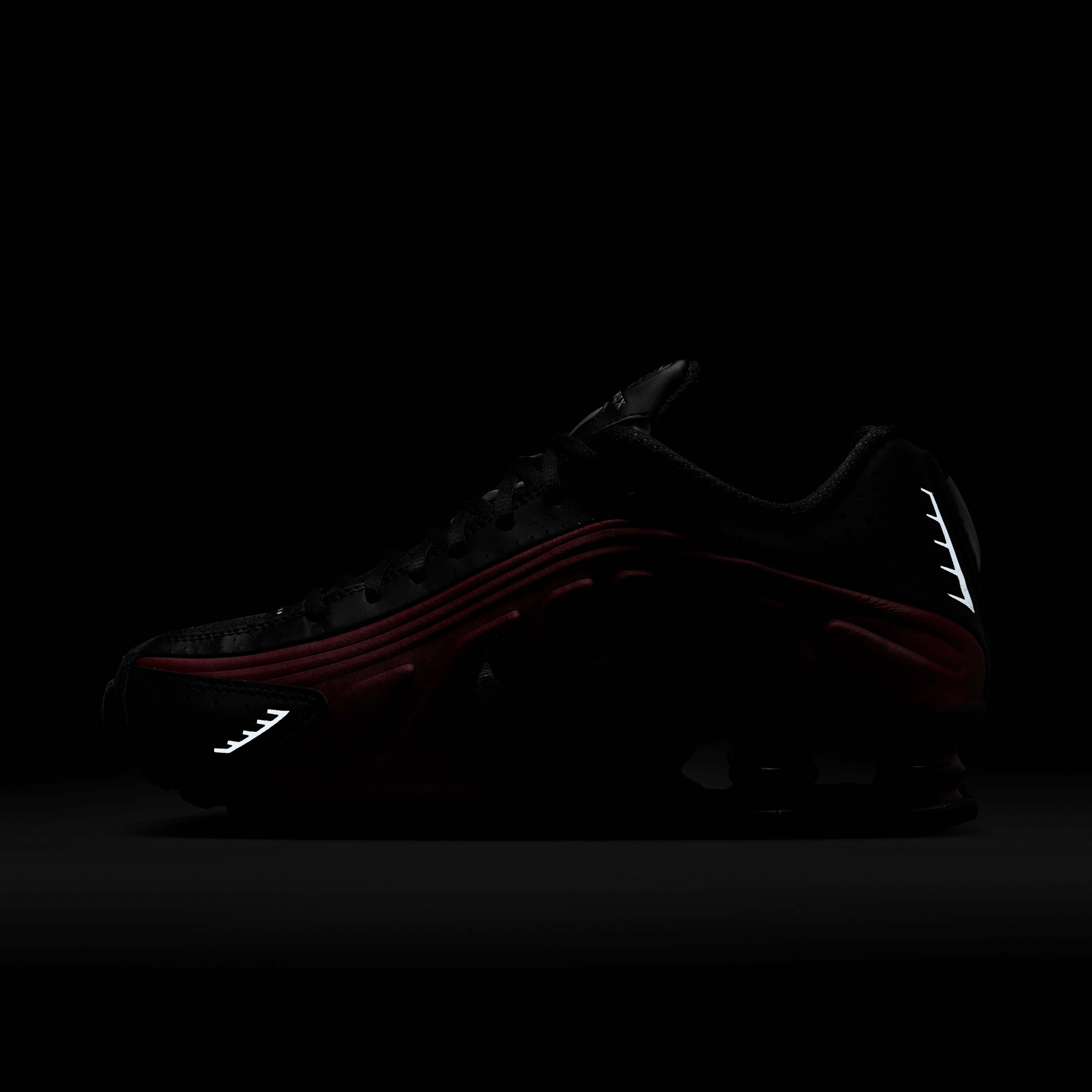 Nike Shox R4 image number 11