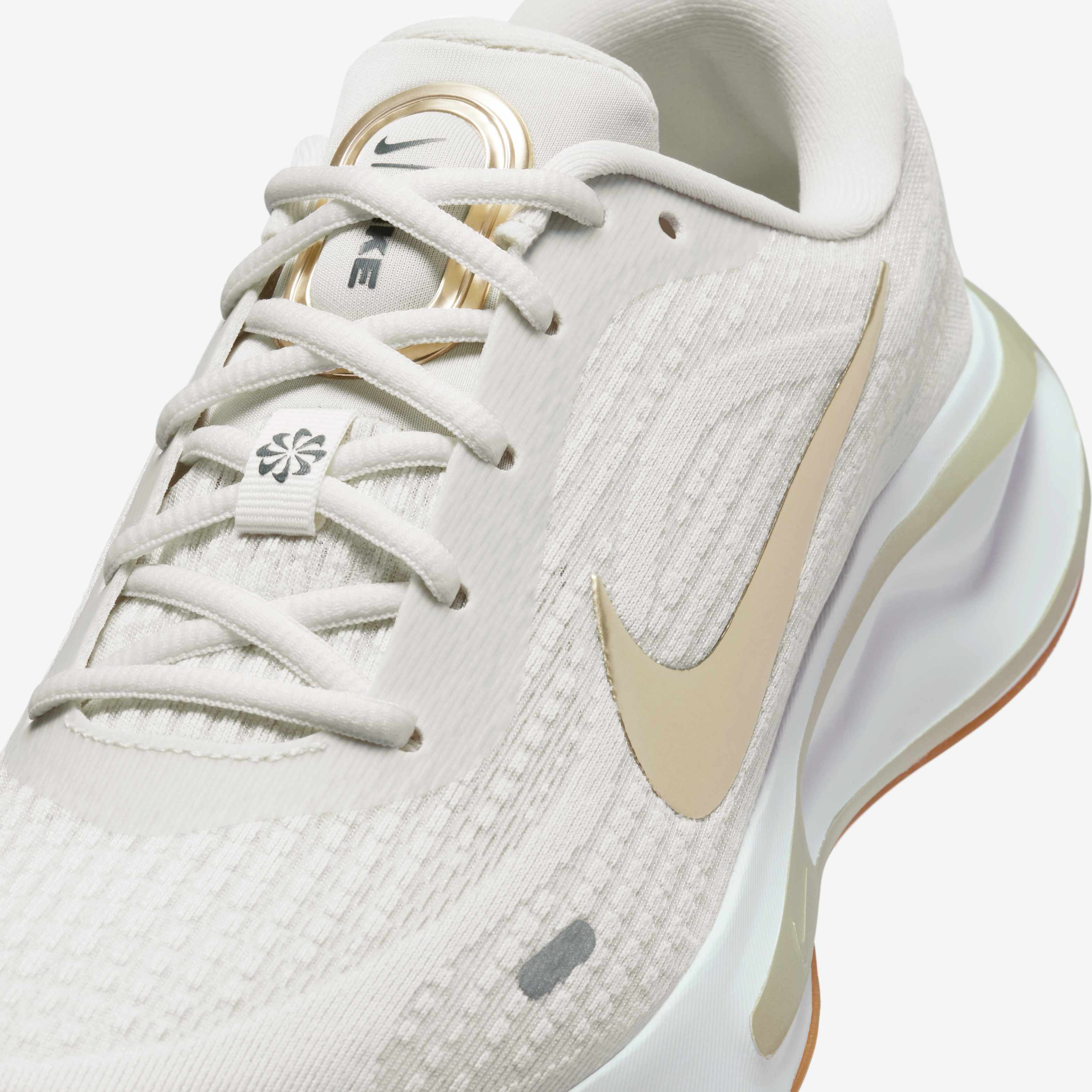 Nike Journey Run image number 6