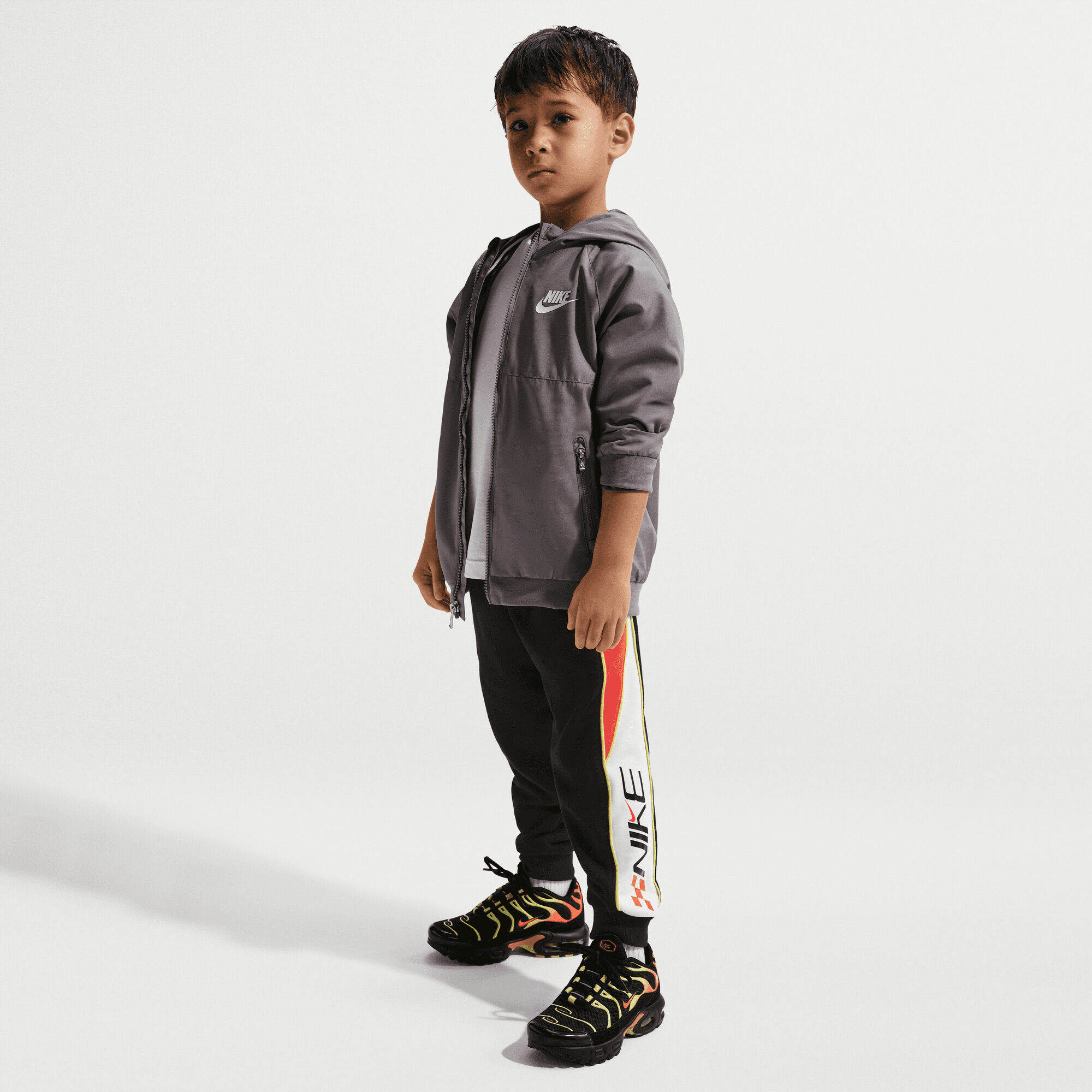 نايكي سبورتسوير image number 0