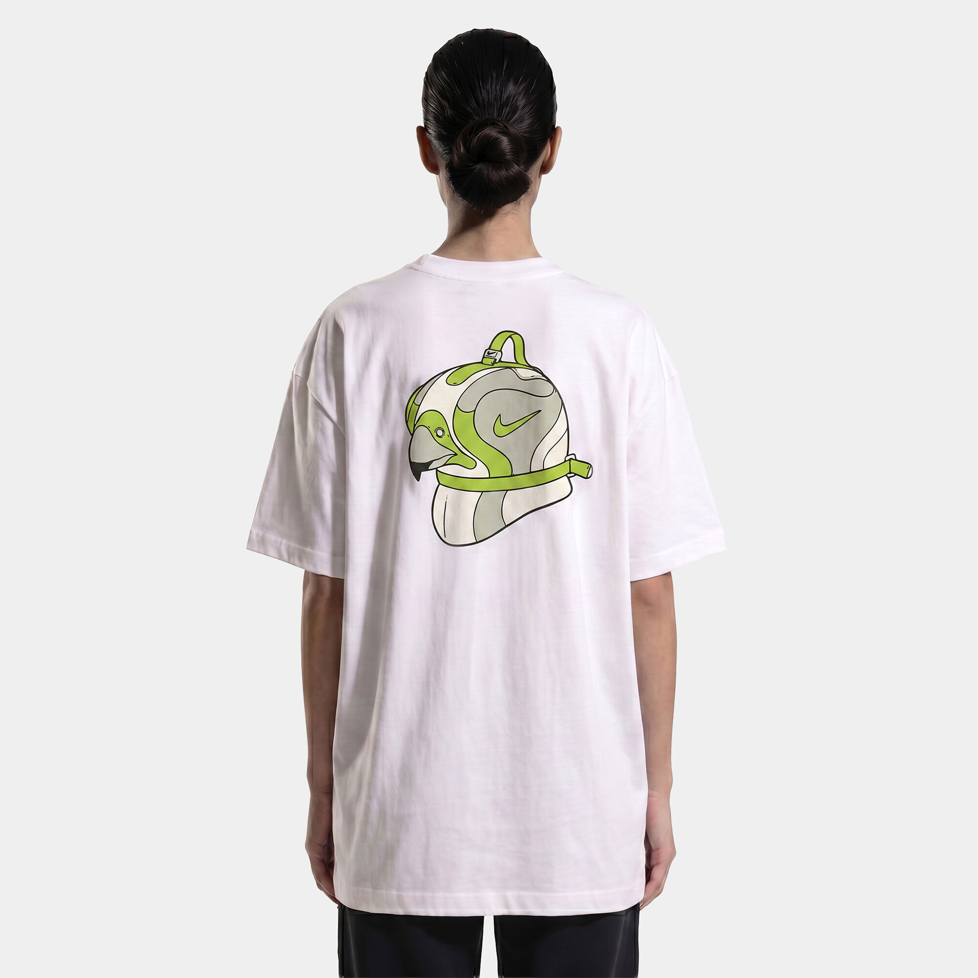 نايكي سبورتسوير بريميوم ايسنشالز - ايجل image number 2