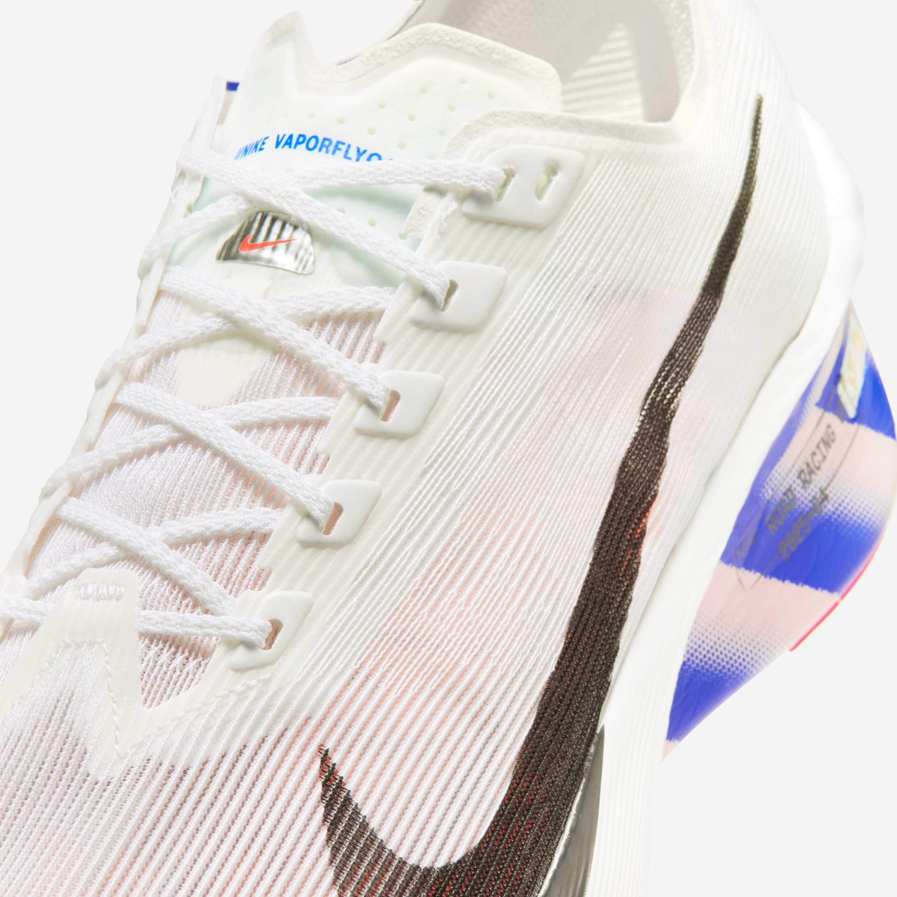 Nike Vaporfly 4 image number 6