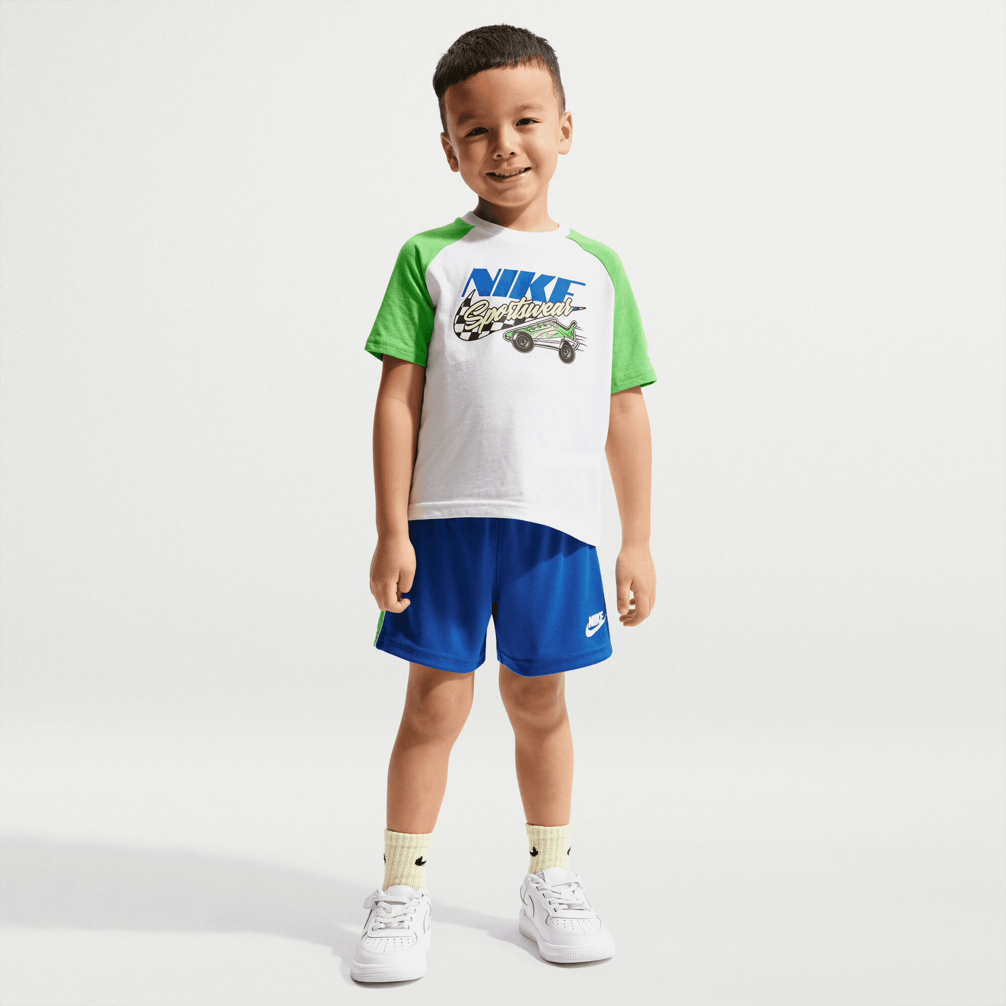 نايكي سبورتسوير image number 0