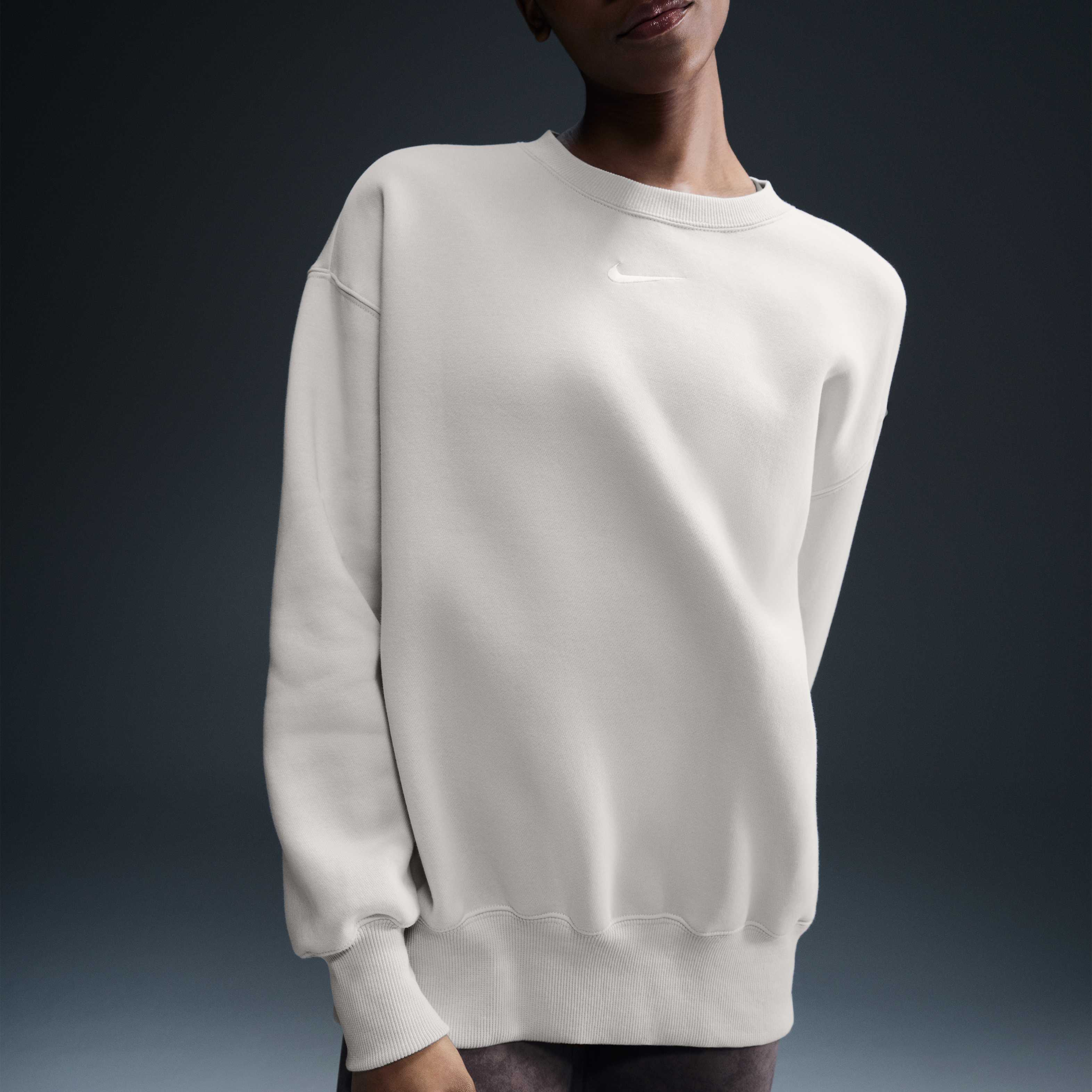 نايكي سبورتسوير فينكس فليس image number 0