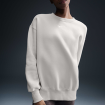 نايكي سبورتسوير فينكس فليس