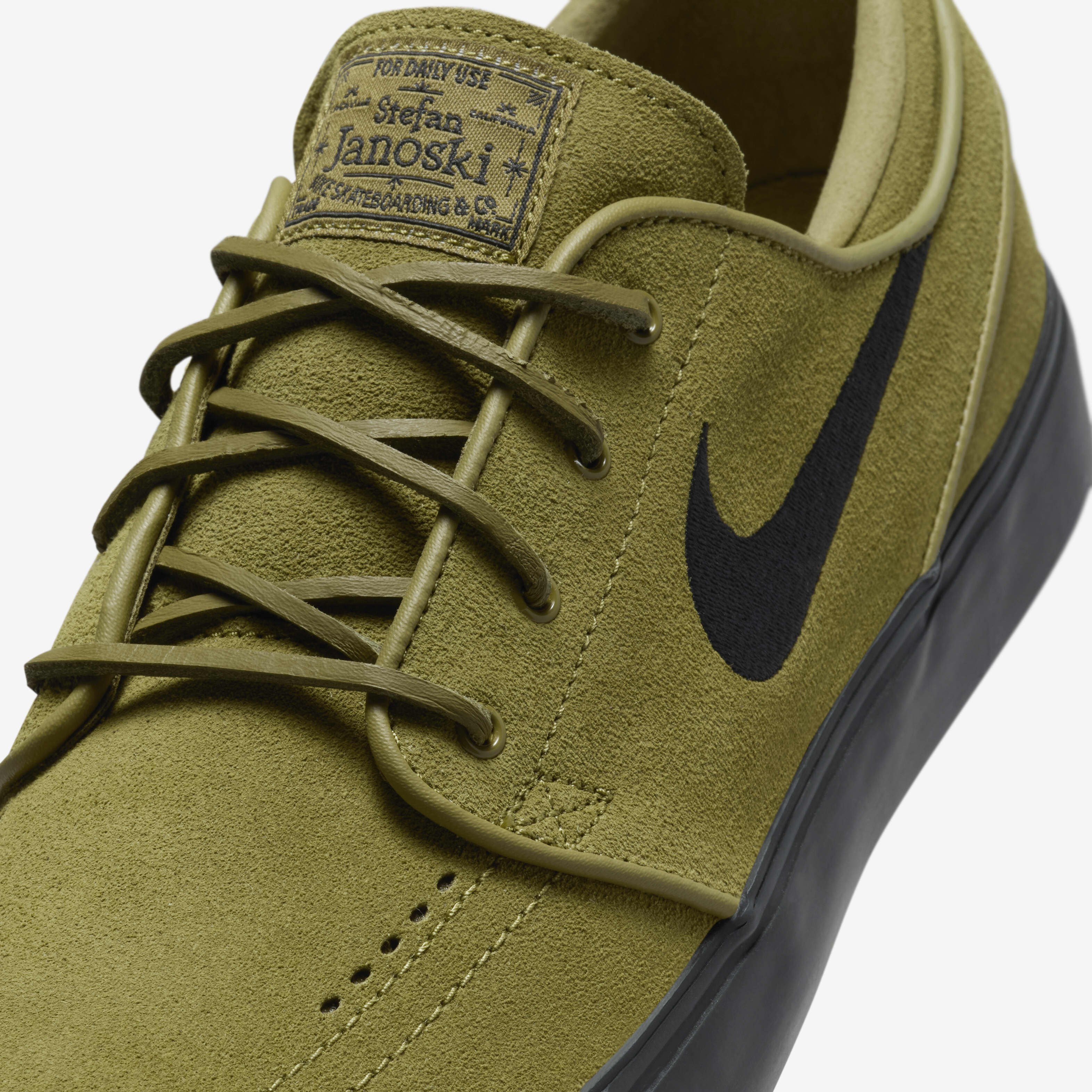 Buy Nike SB Zoom Janoski OG Skate Shoes Nike Kuwait Official