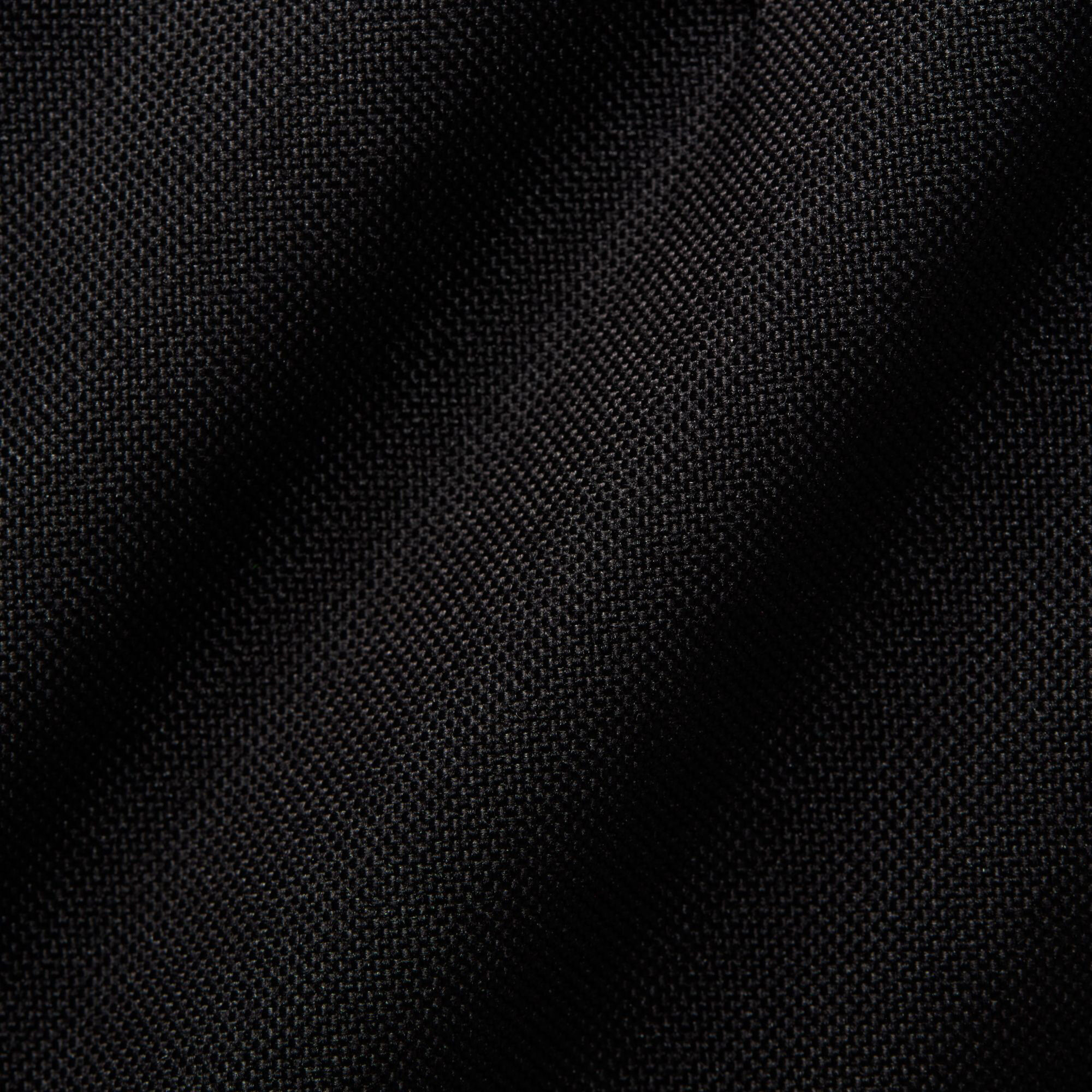Zoom image