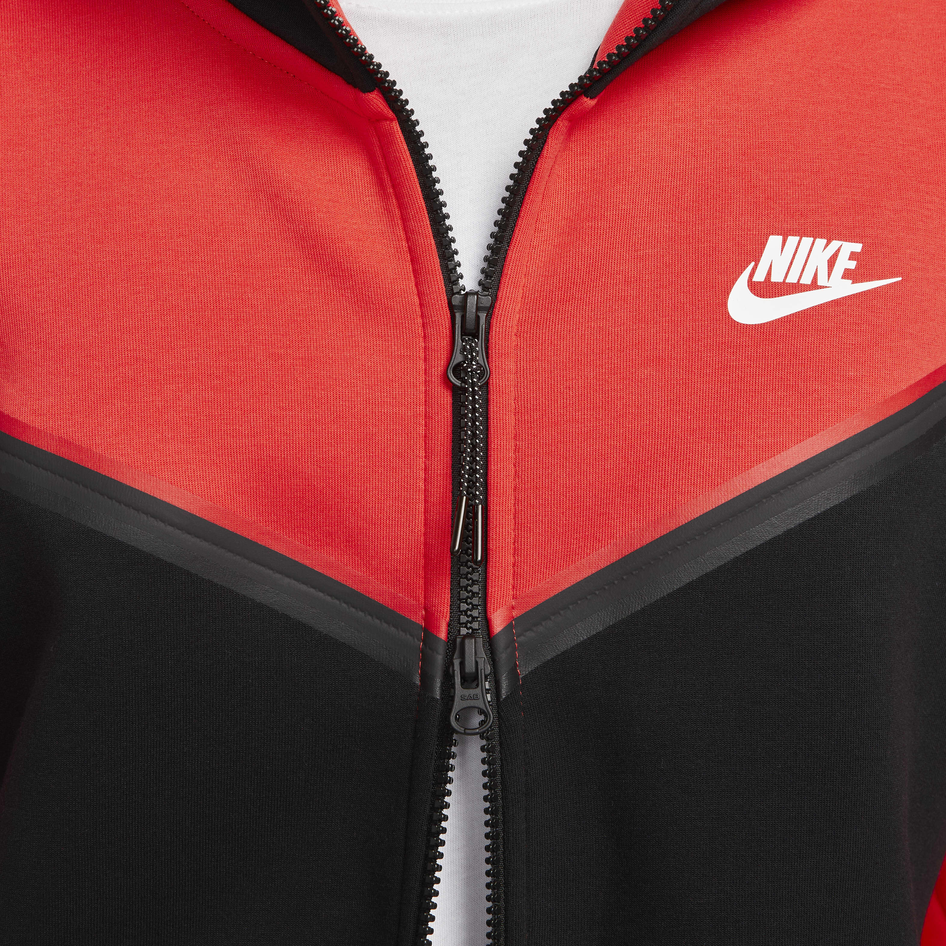 Nike Sportswear Tech Fleece image number 3