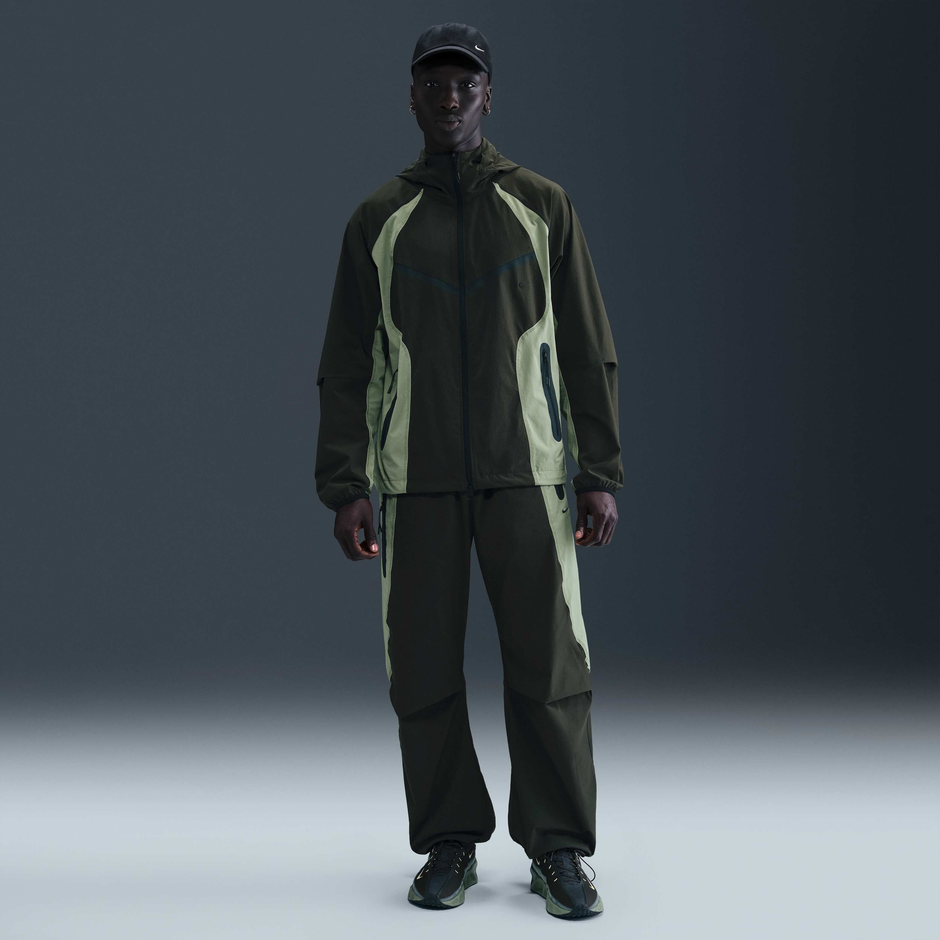 Nike Tech image number 3
