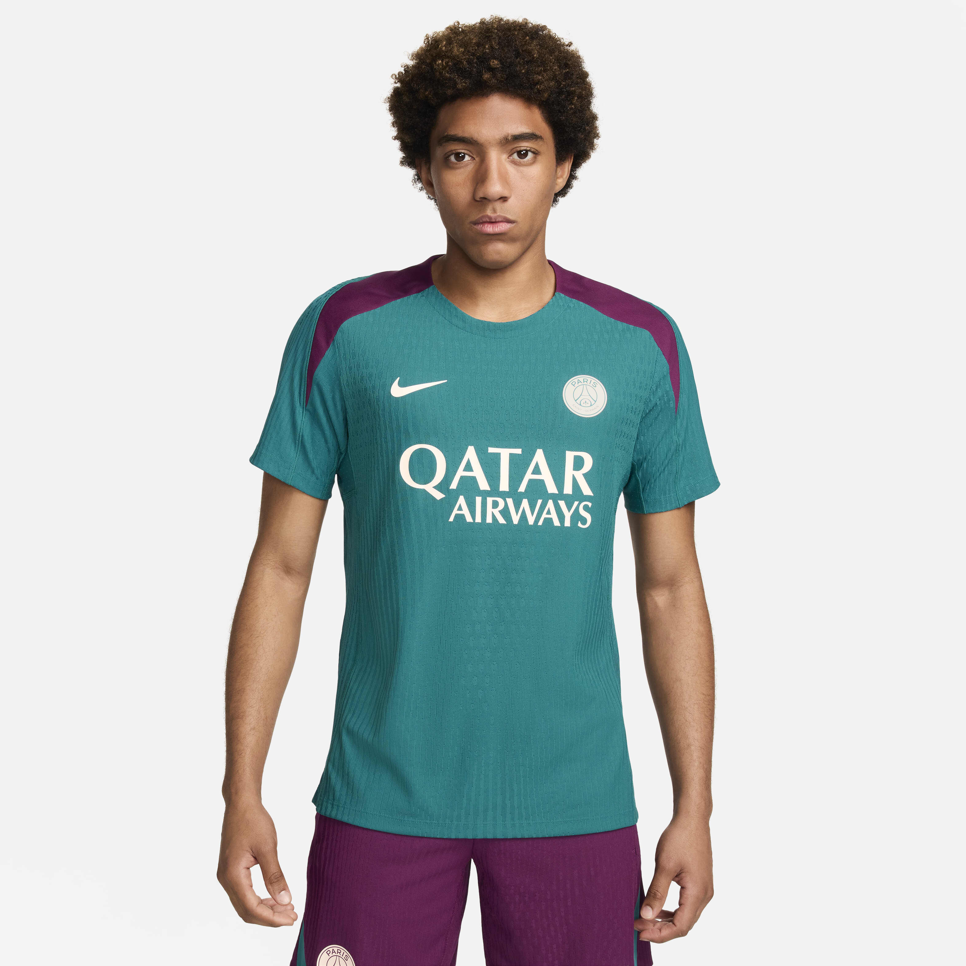 Paris Saint-Germain Strike Elite image number 0