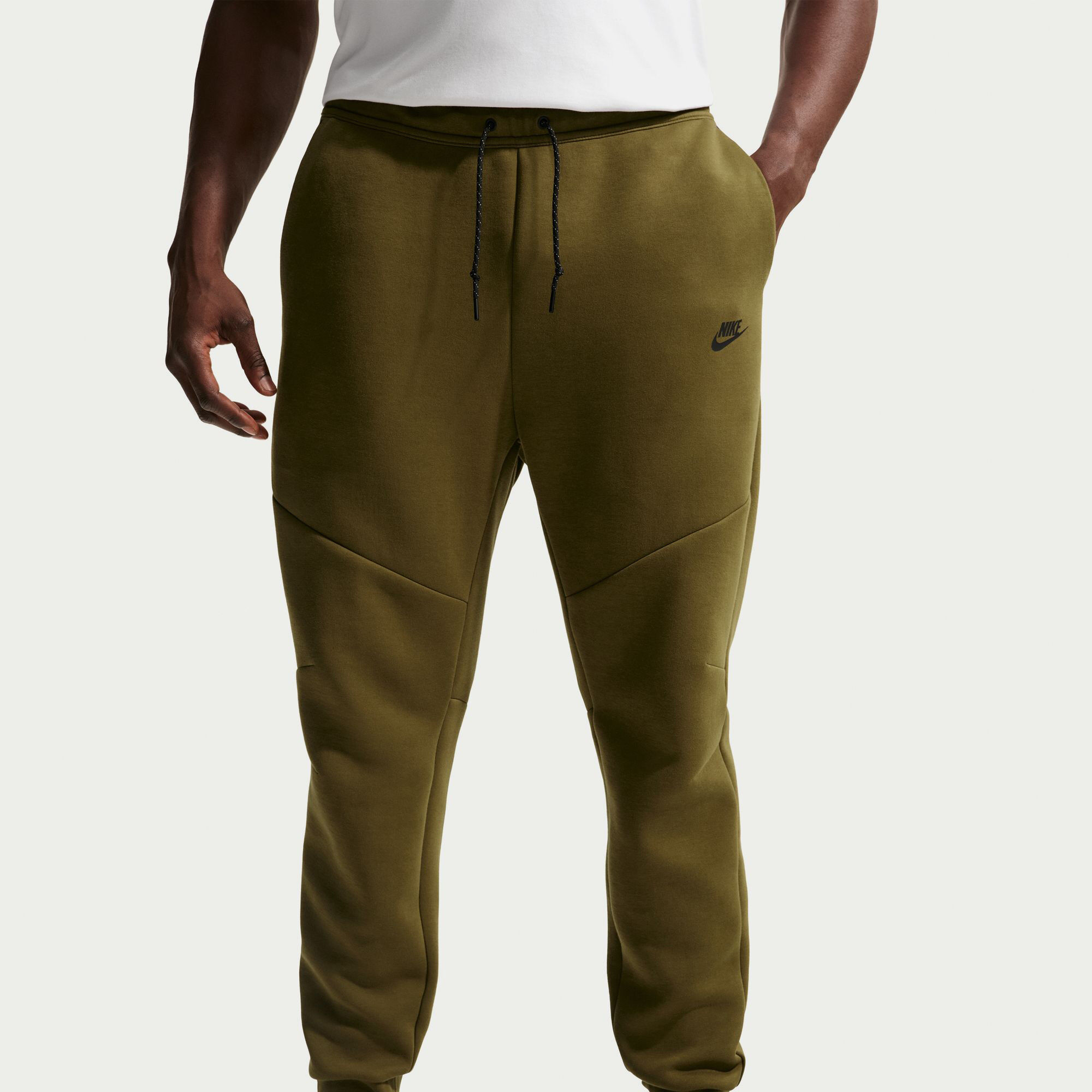 Nike Tech image number 6