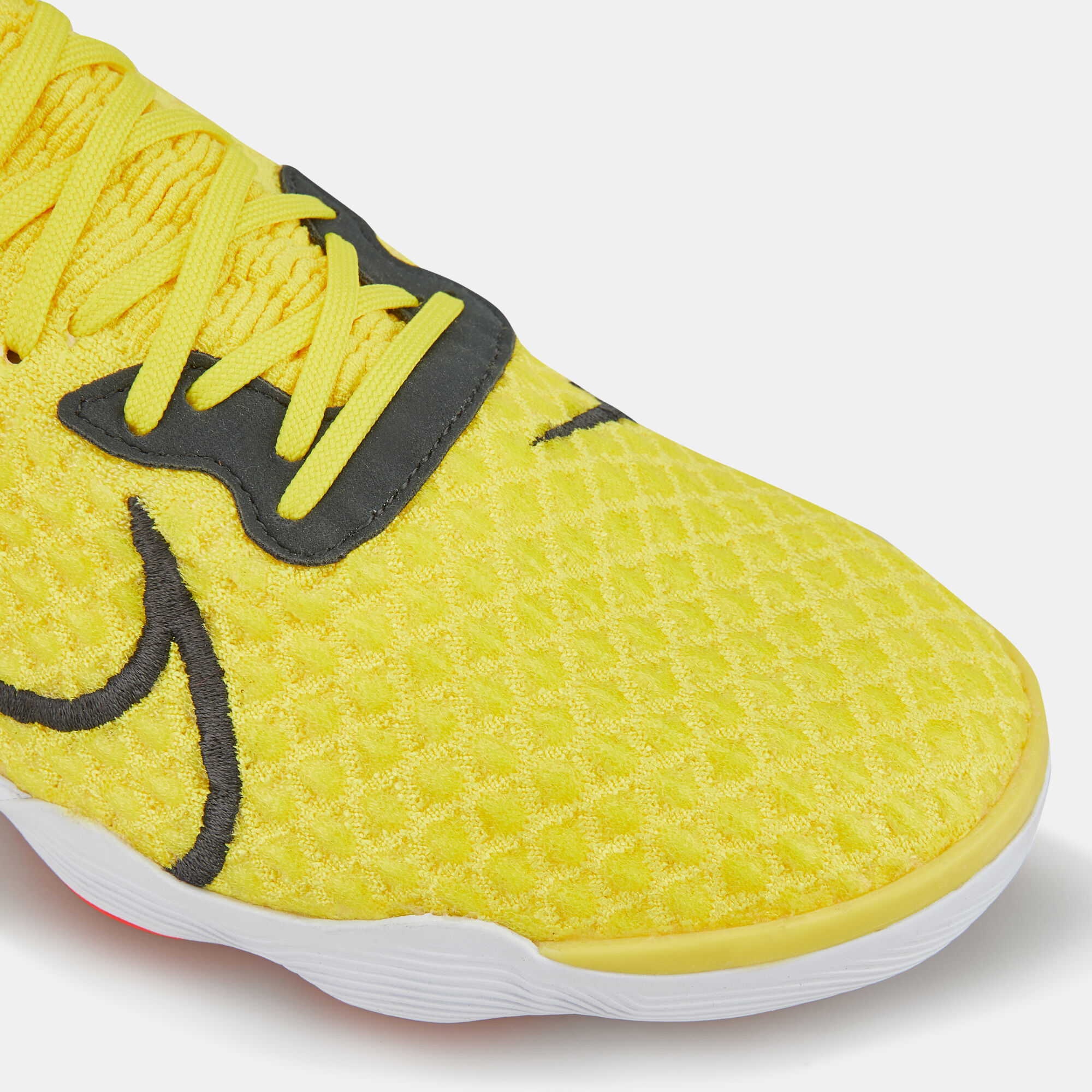 React Gato Indoor Court Football Shoes image number 4