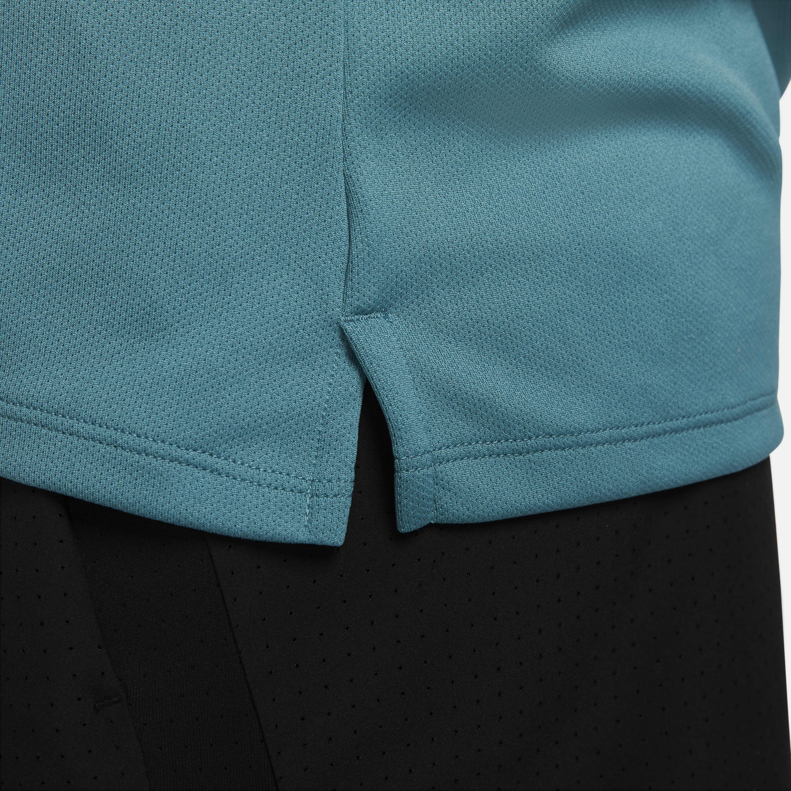 Nike Dri-FIT UV Run Division Miler image number 5