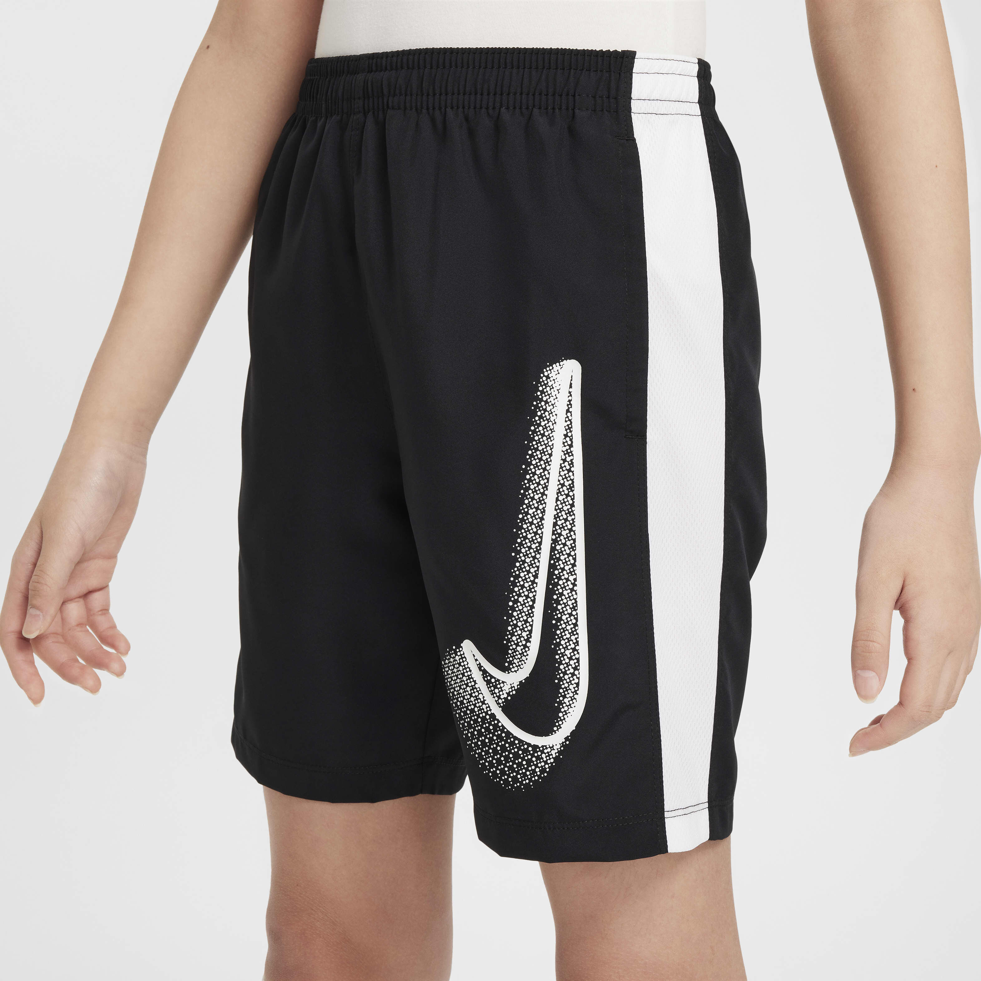 Nike academy junior shorts hotsell