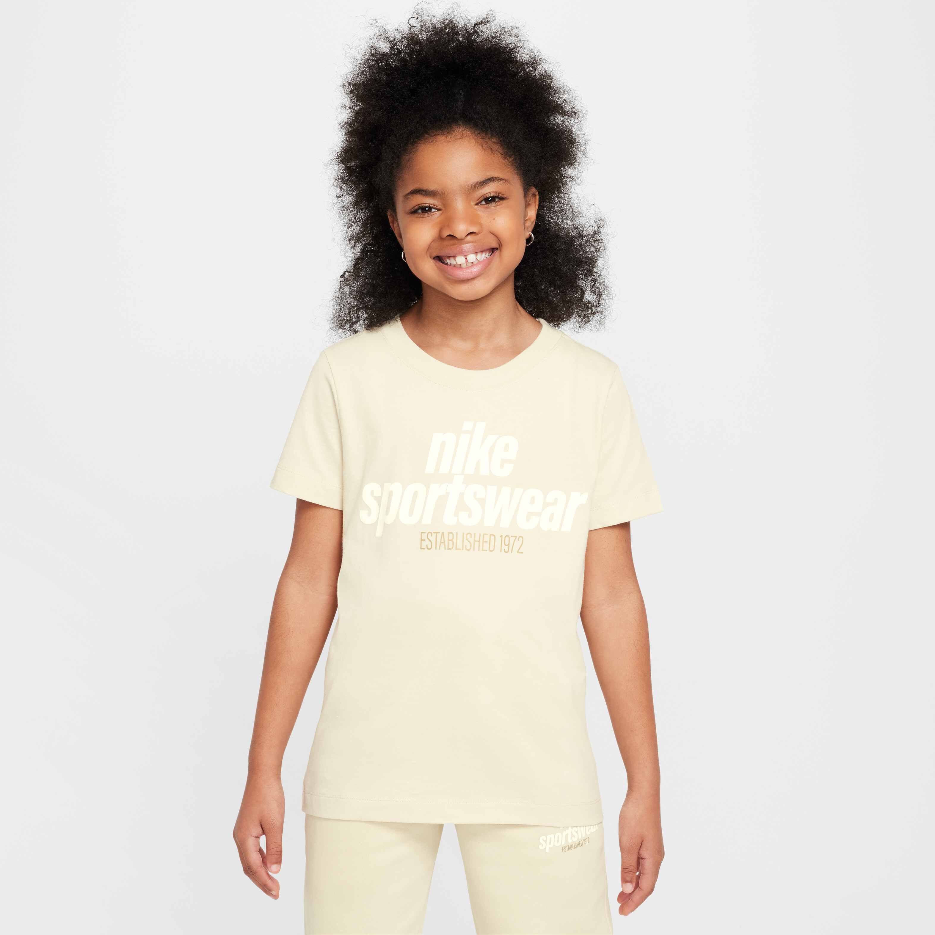 Nike Sportswear image number 0