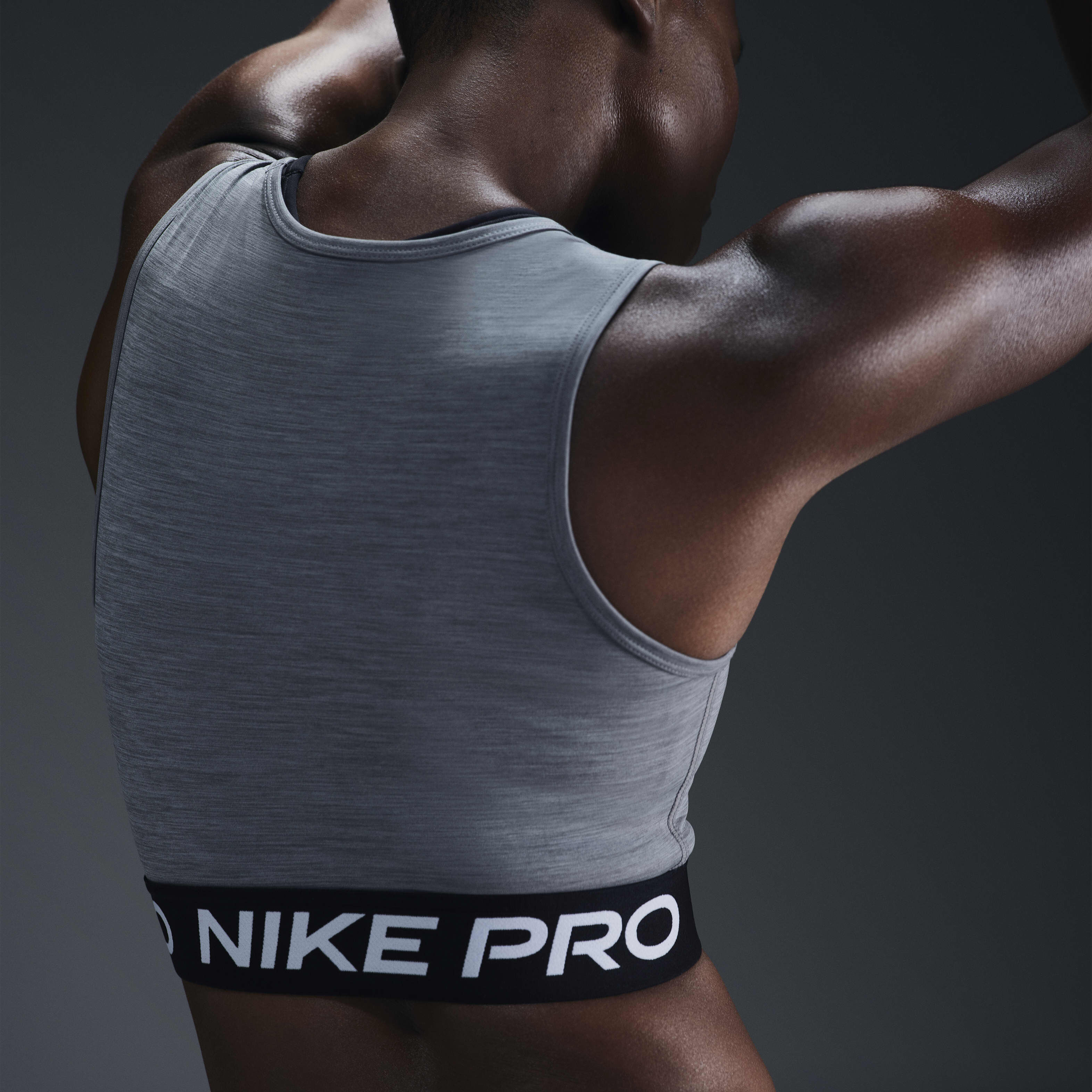 Nike Pro image number 2