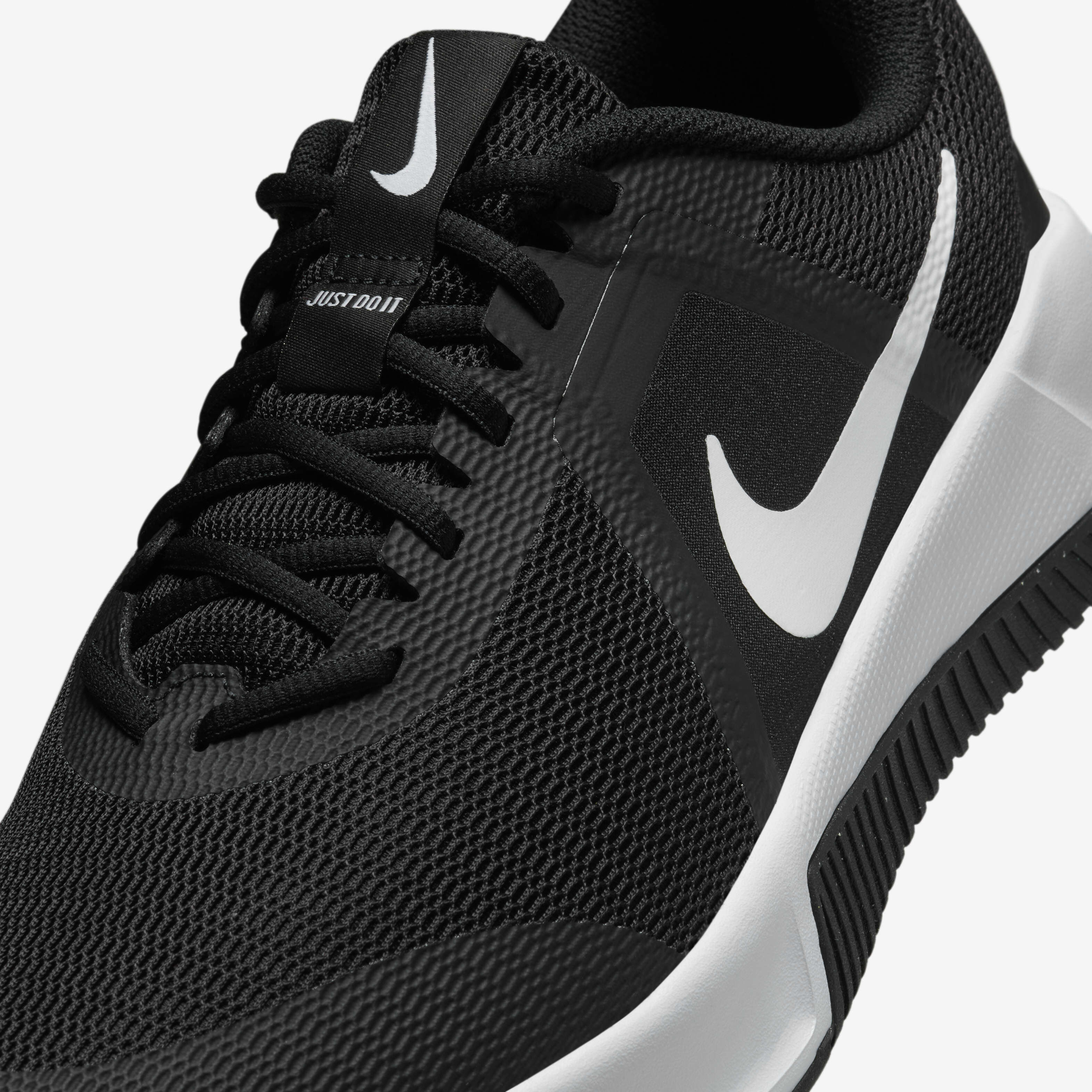 Nike MC Trainer 3 image number 6