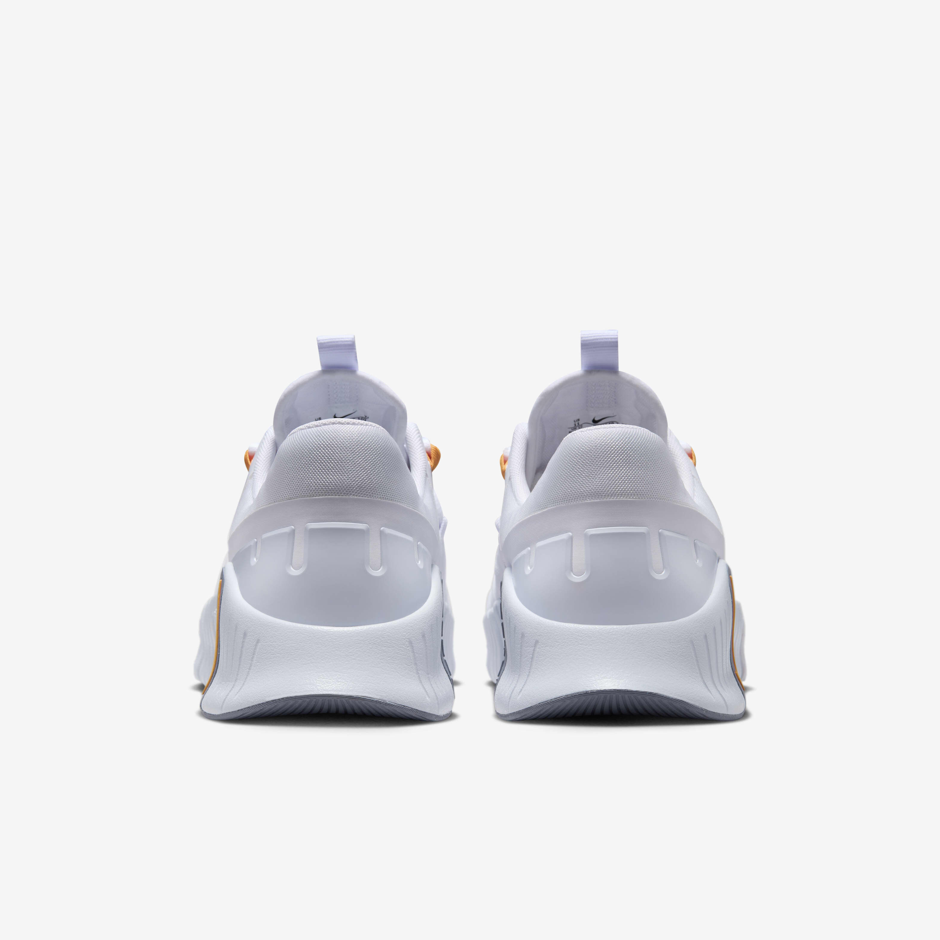 Nike mens metcon 5 top