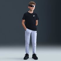 نايكي سبورتسوير تك فليس