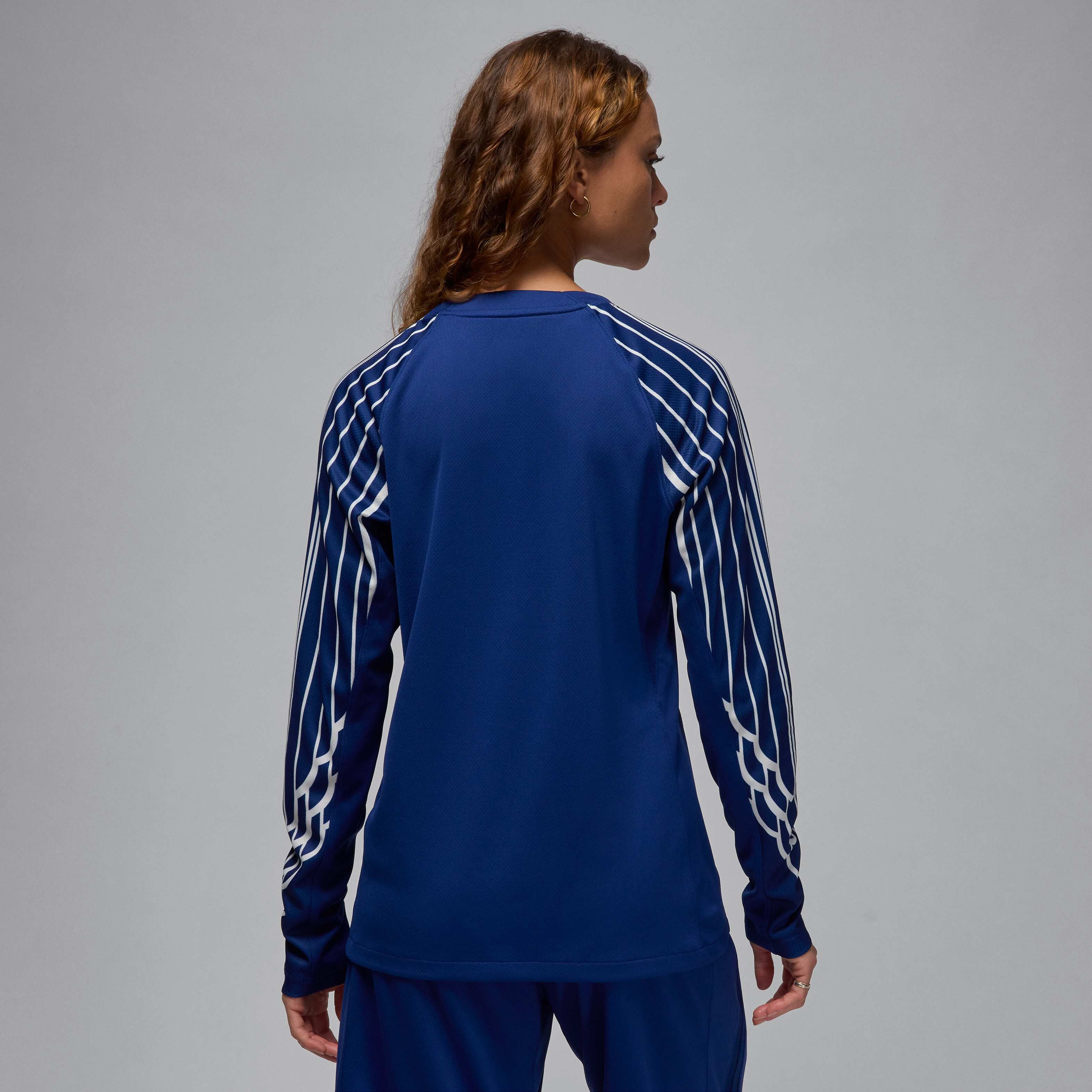 باريس سان جيرمان 2024/25 ستيديوم البديل image number 1