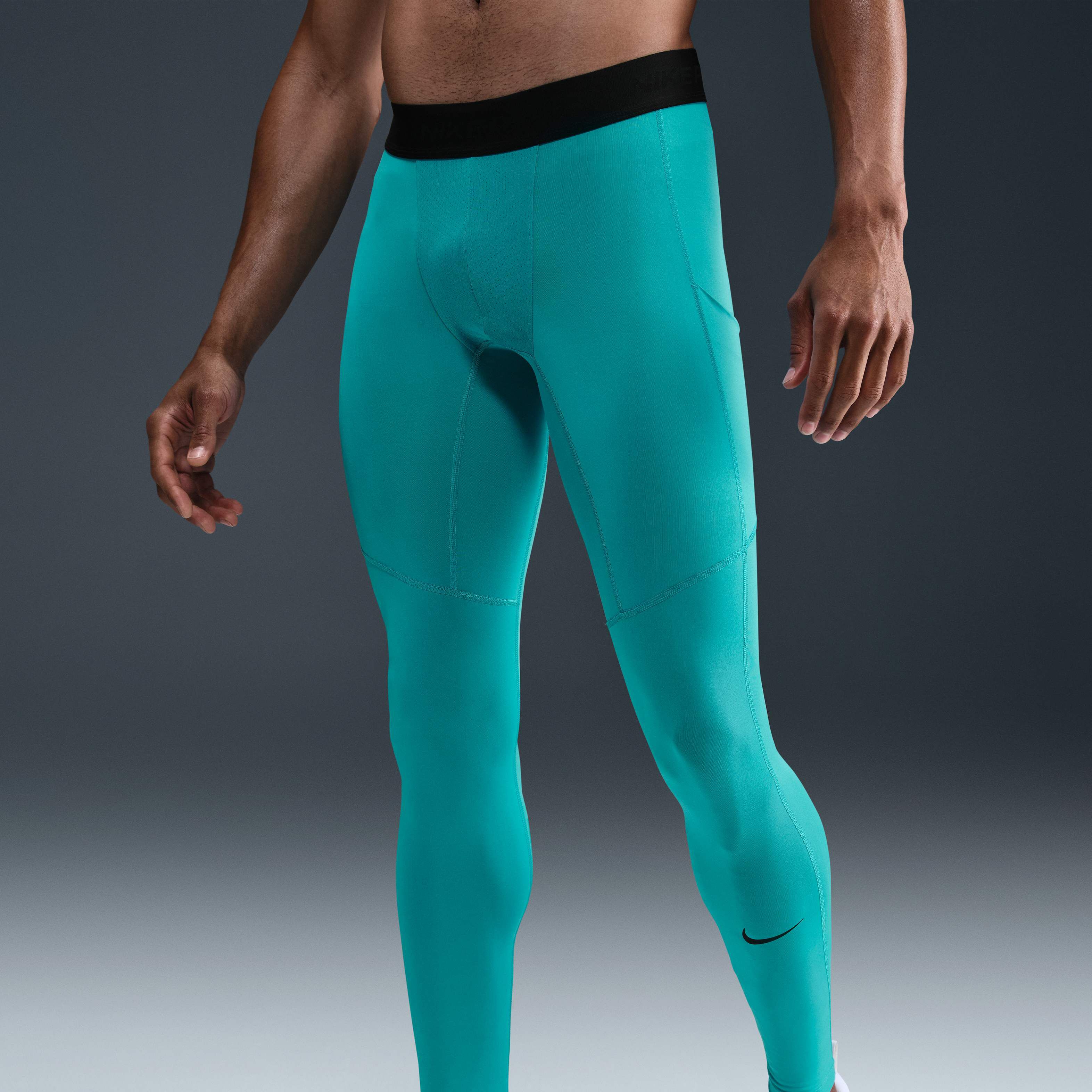 Nike Pro image number 0
