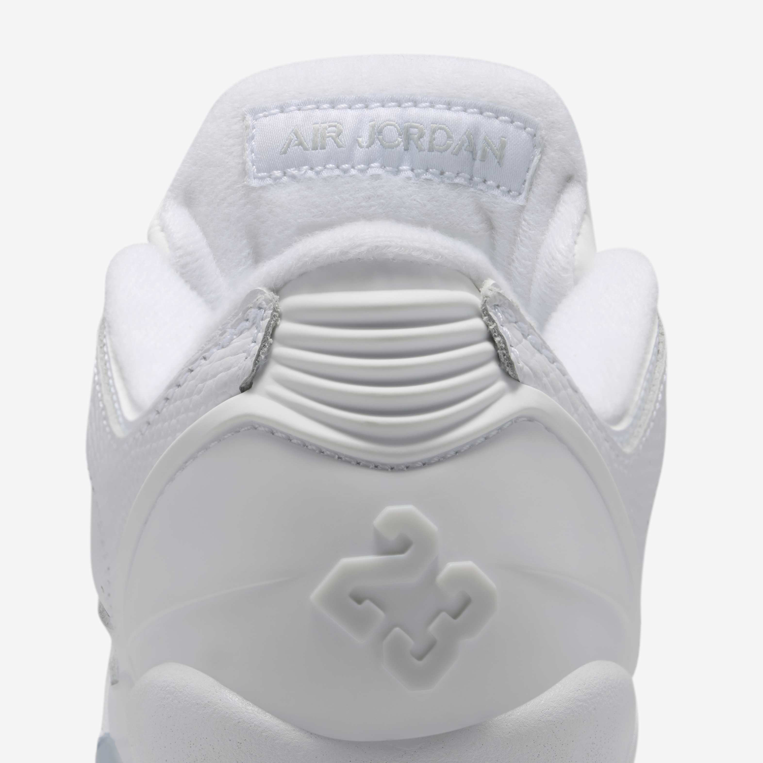 اير جوردن سيكستي بلاس لو image number 8