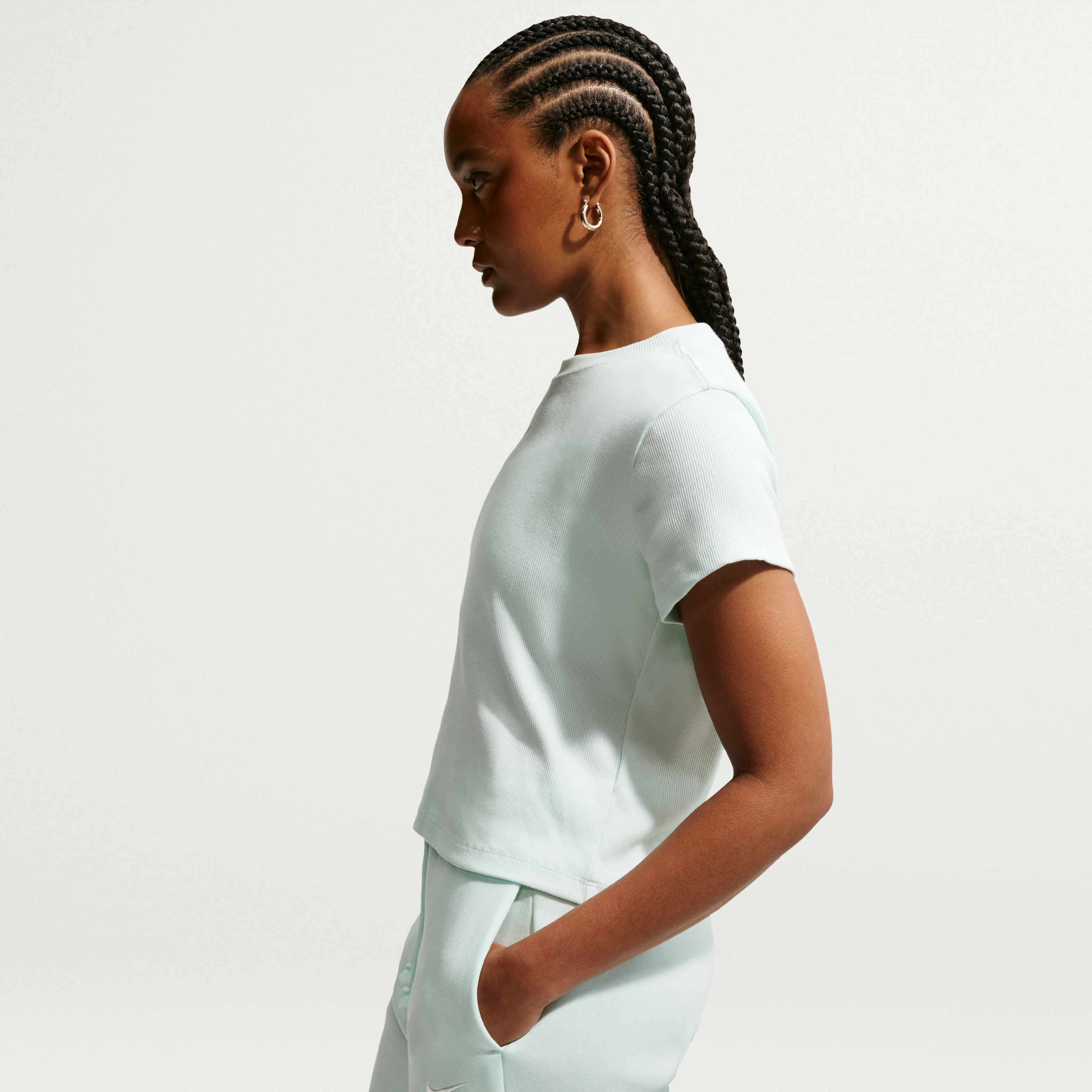 نايكي سبورتسوير image number 2