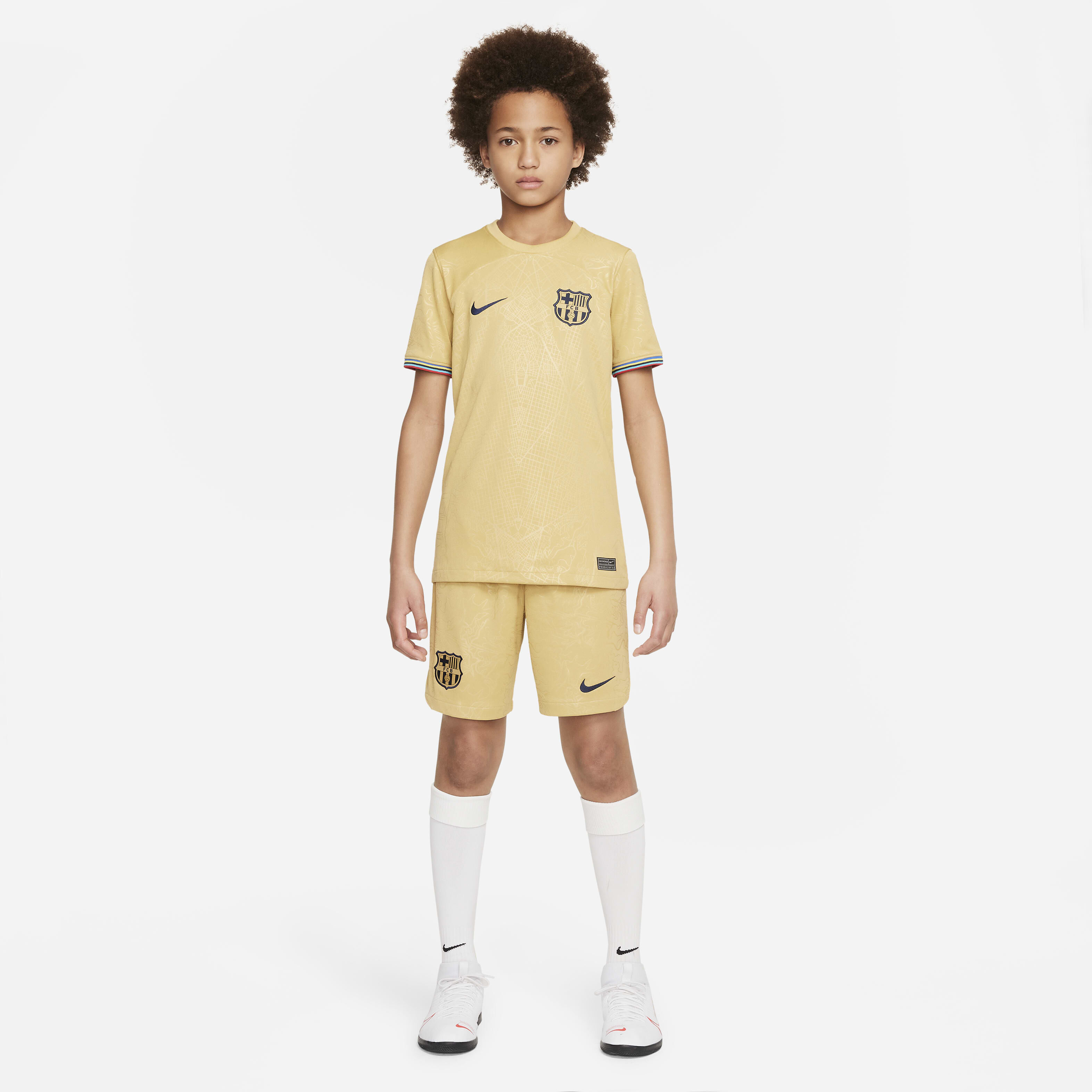 F.C. Barcelona 2022/23 Stadium Away image number 5