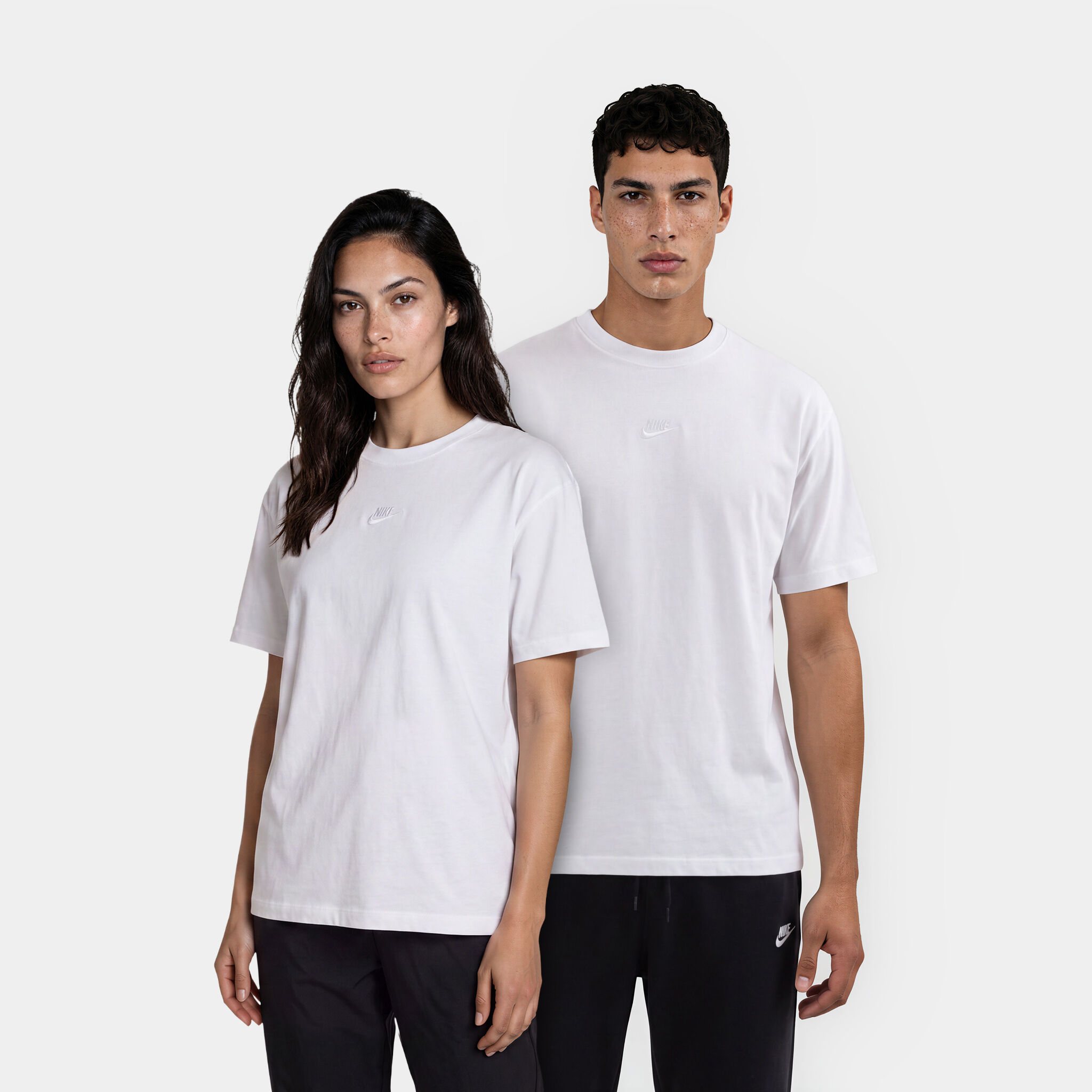Nike City Tee - Dubai image number 4