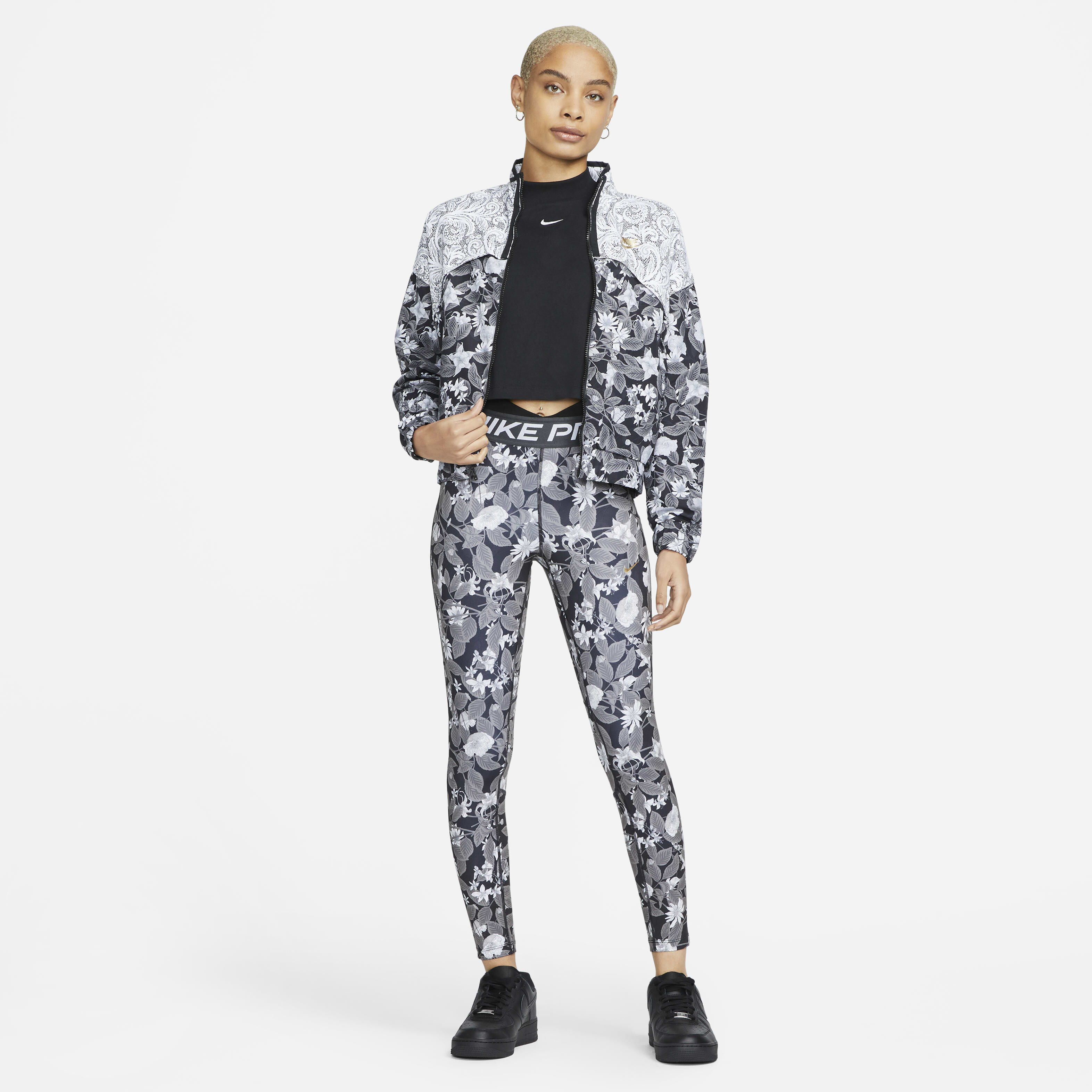 سيرينا ويليامز ديزاين كرو image number 5