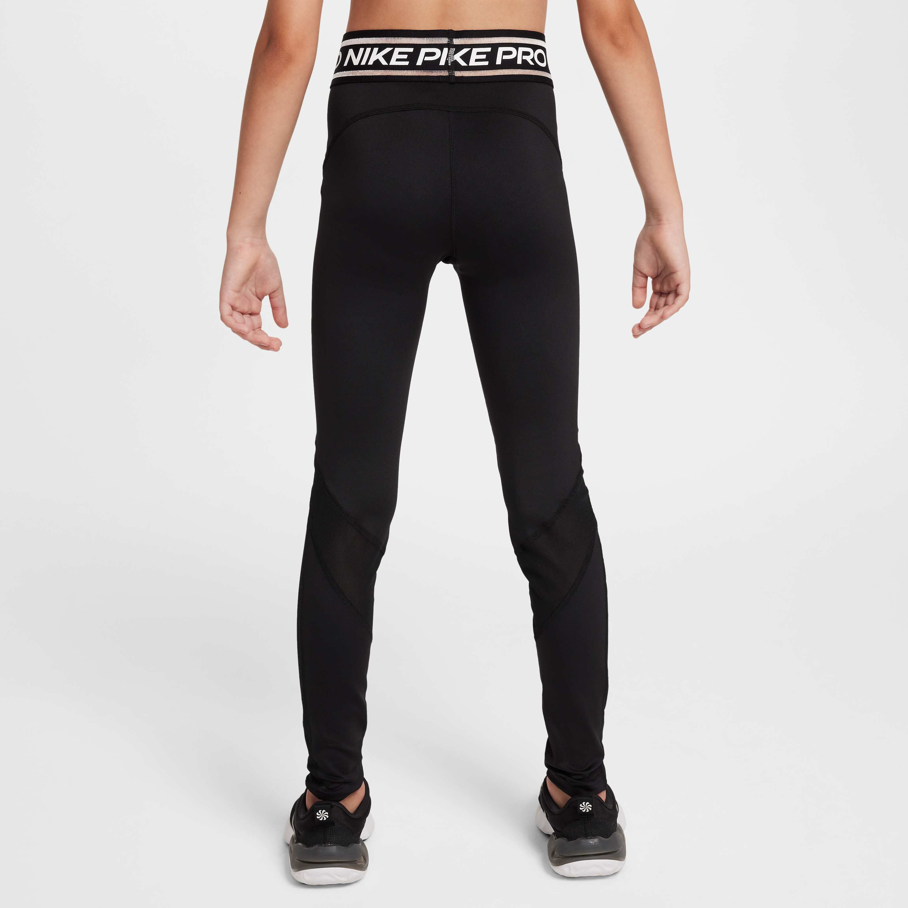 نايكي برو image number 1