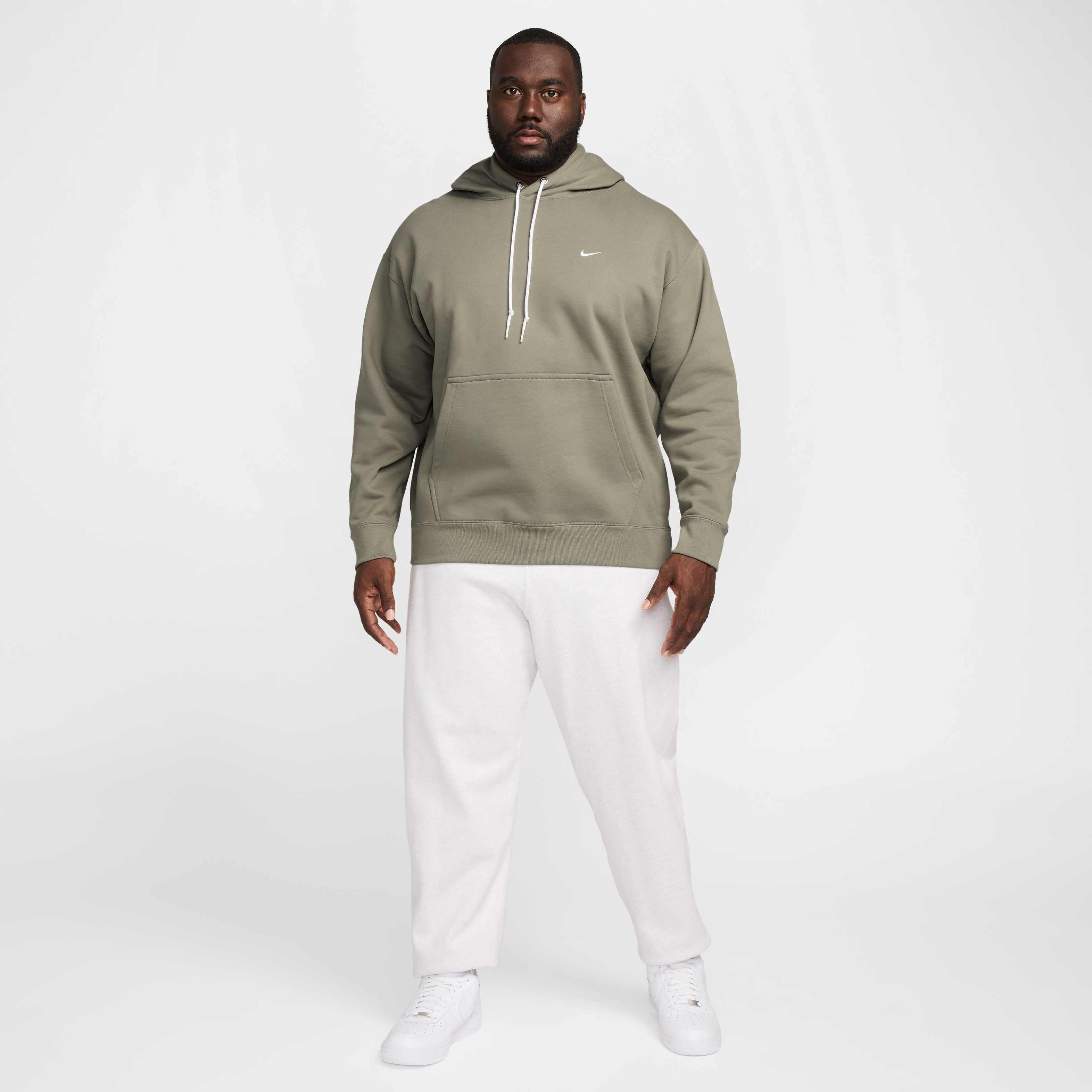 Nike Solo Swoosh image number 13