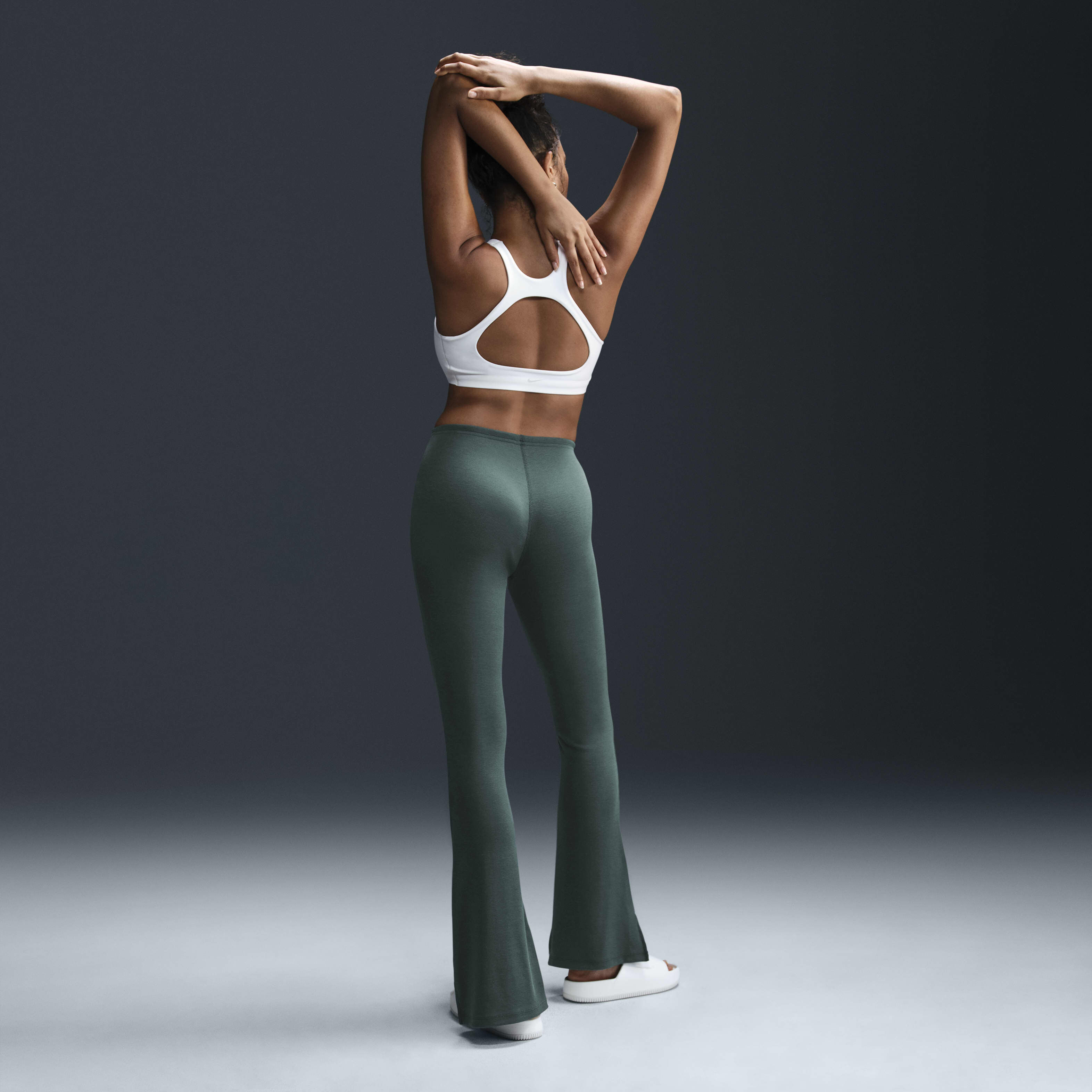 نايكي سبورتسوير تشيل نت image number 3